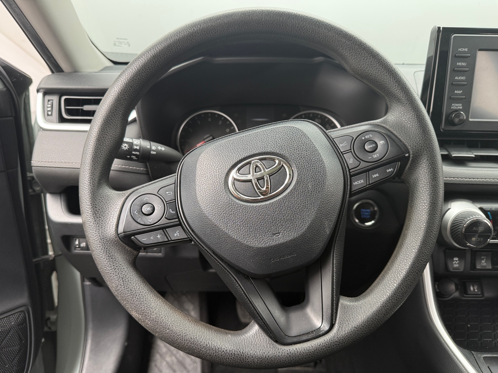 Thumbnail: 2019 Toyota RAV4 - 5