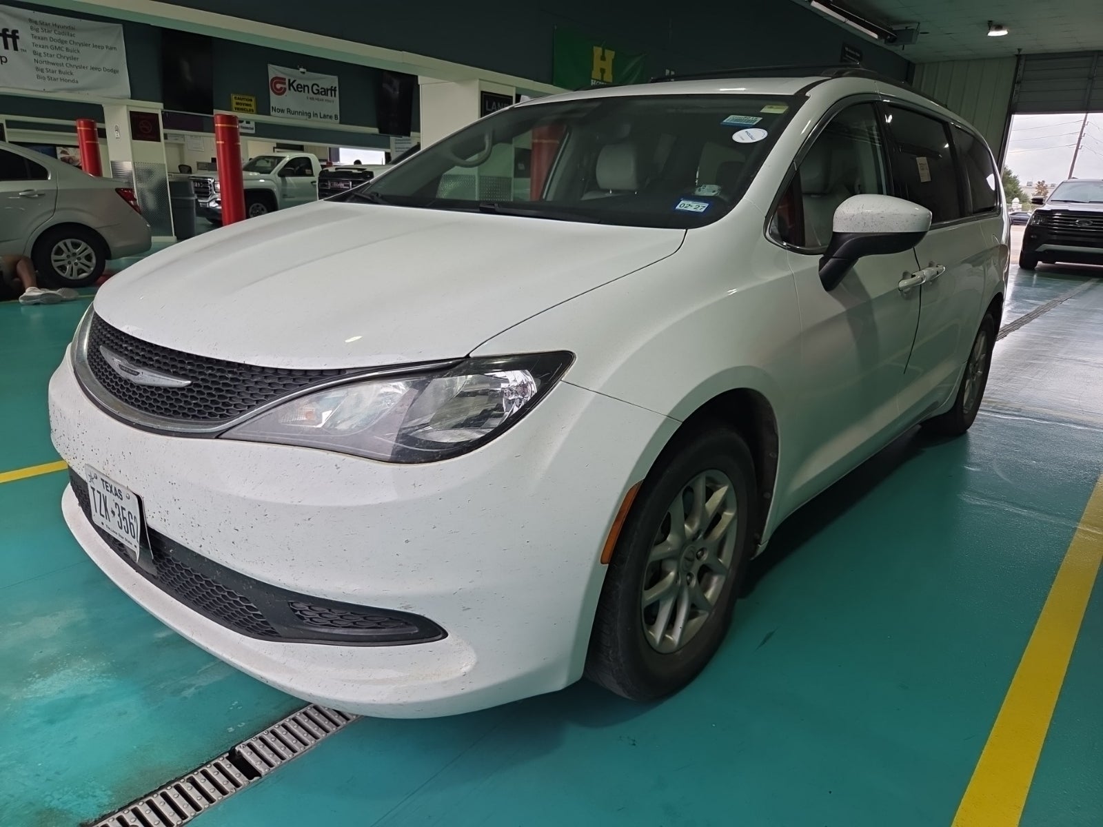 2021 Chrysler Voyager Lxi