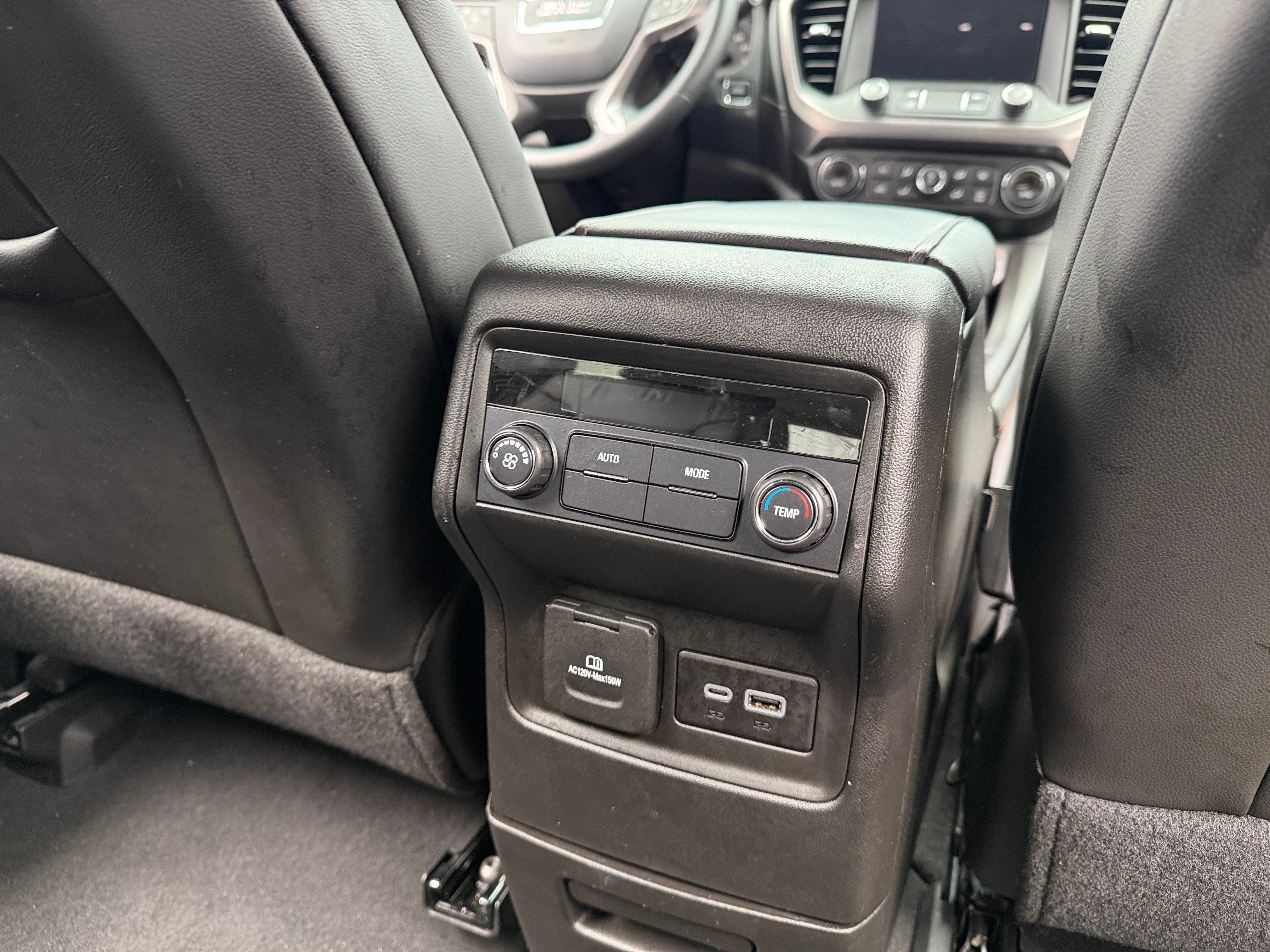 2023 GMC Acadia AT4 - Photo 5