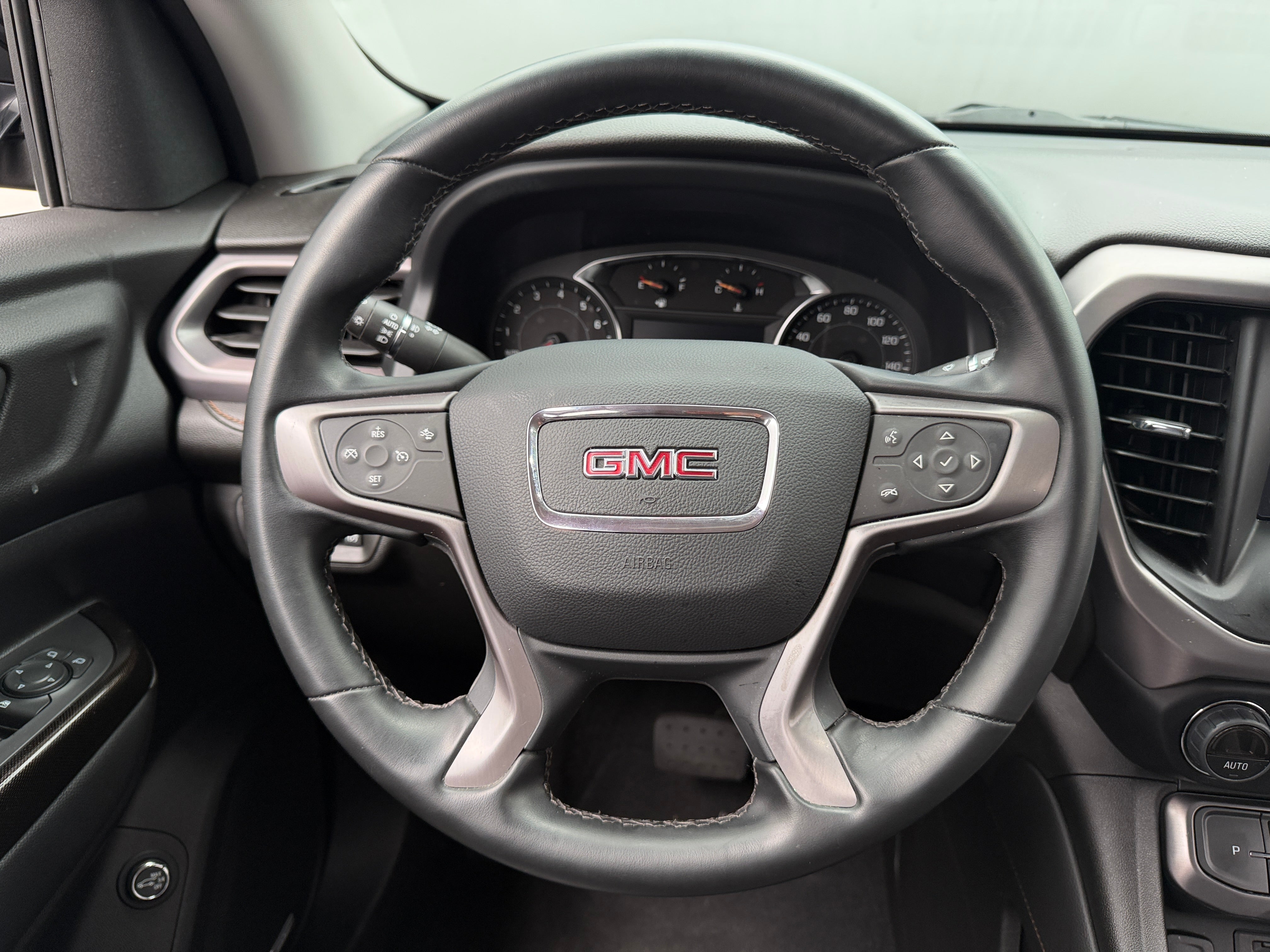 2023 GMC Acadia AT4 - Photo 3