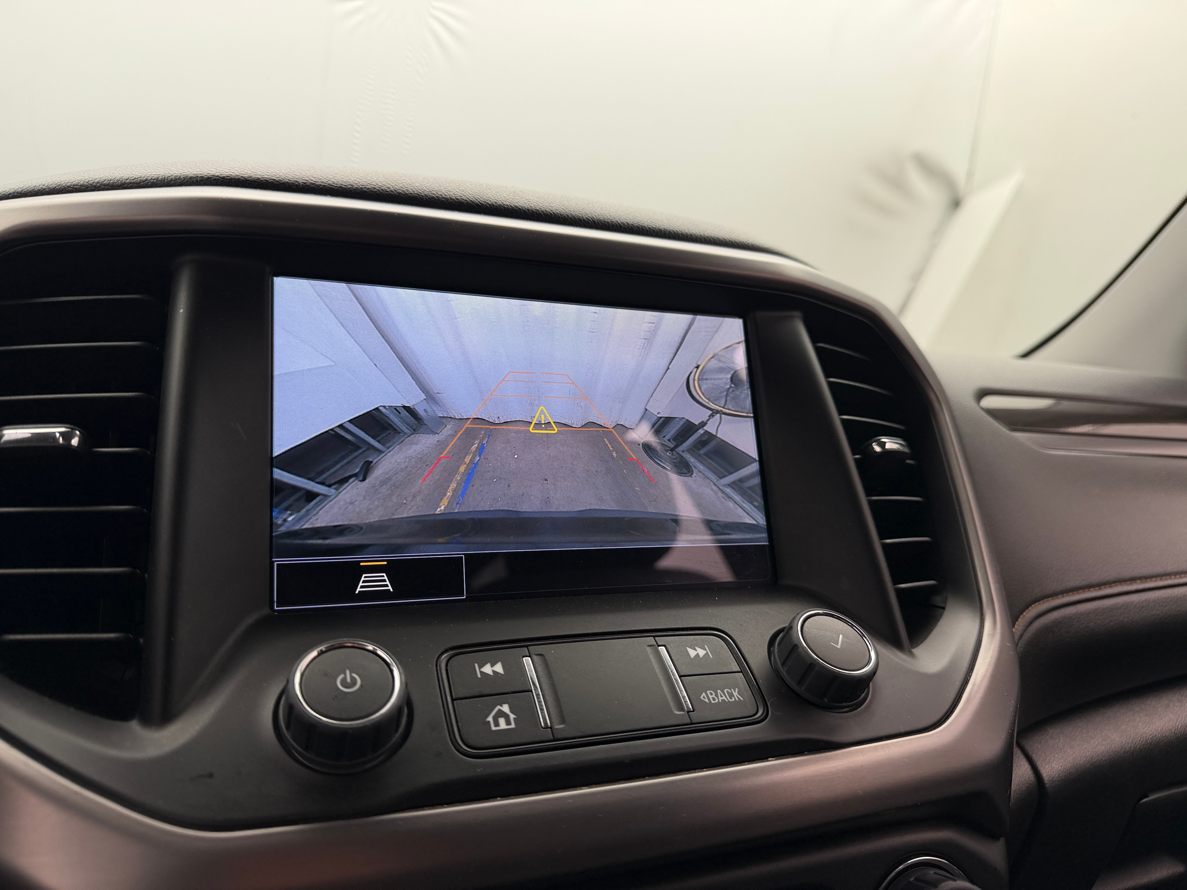 2023 GMC Acadia AT4 - Photo 19