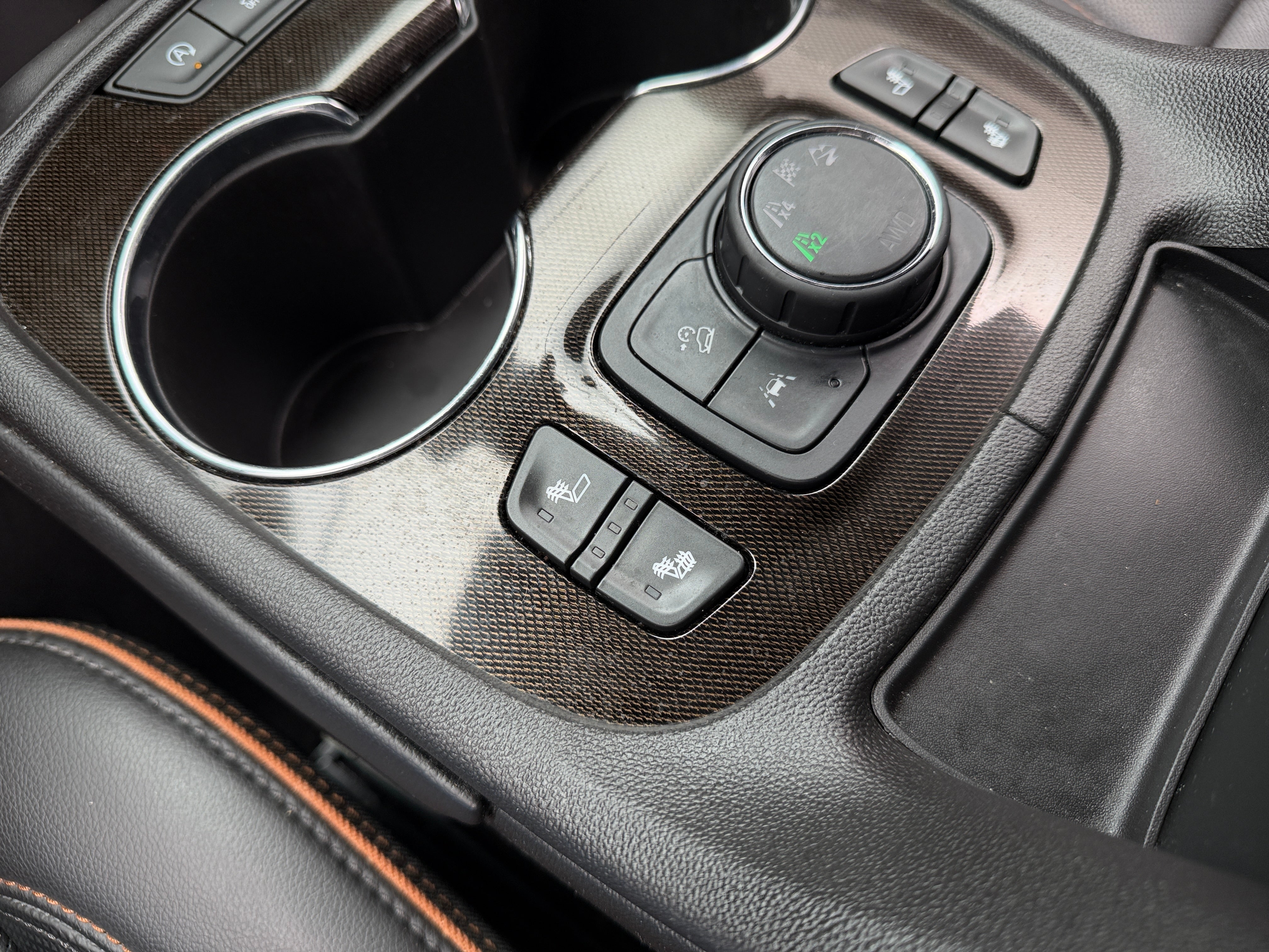 2023 GMC Acadia AT4 - Photo 11