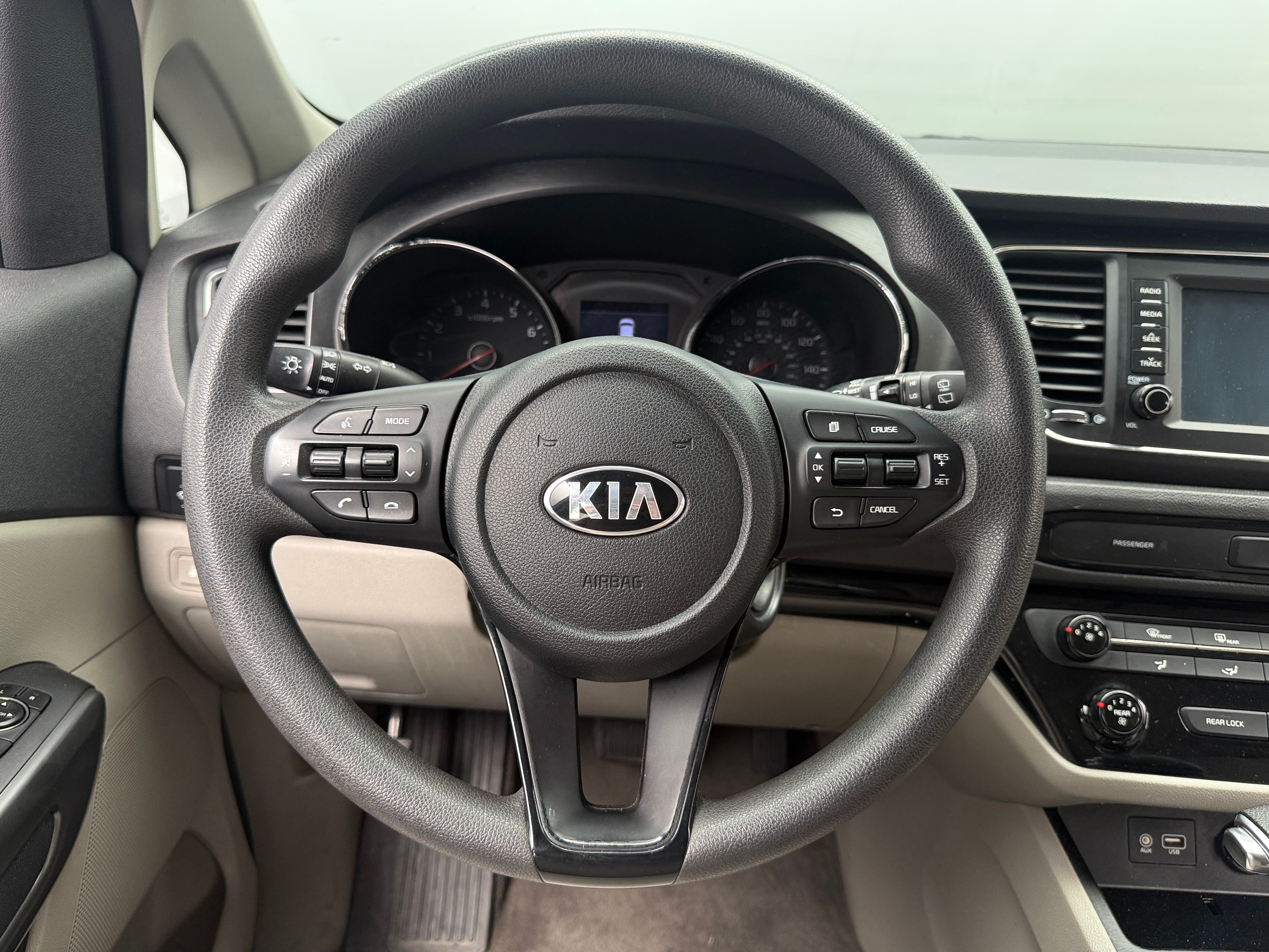 2019 Kia Sedona LX