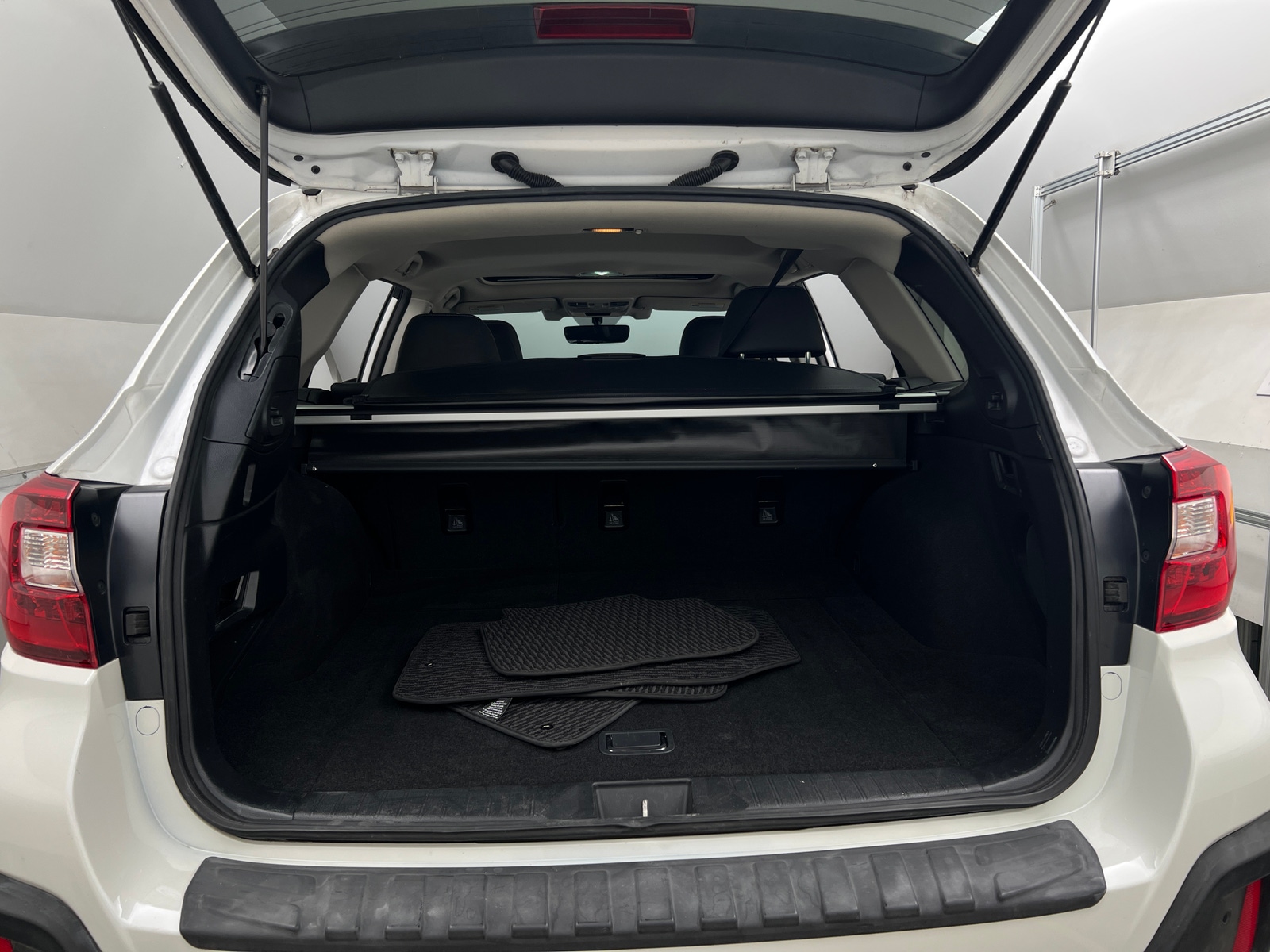 Thumbnail: 2019 Subaru Outback - 6