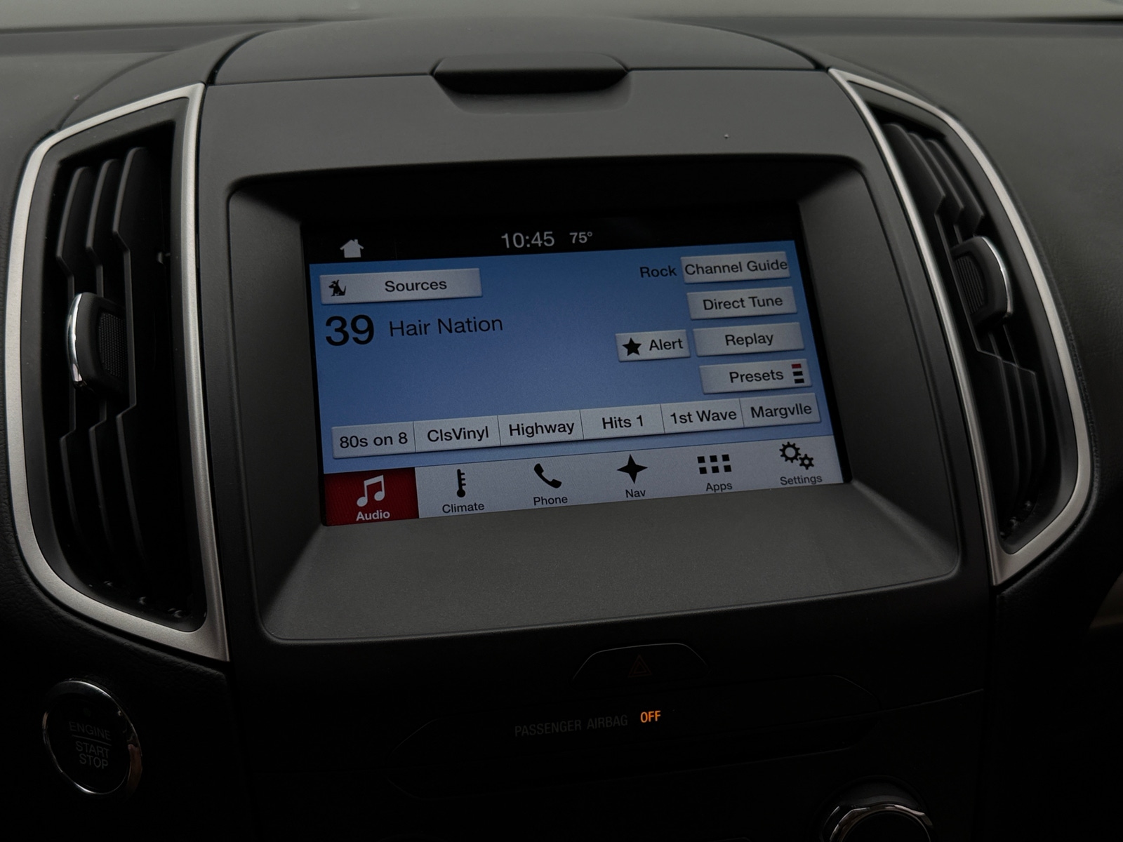 Thumbnail: 2016 Ford Edge - 3