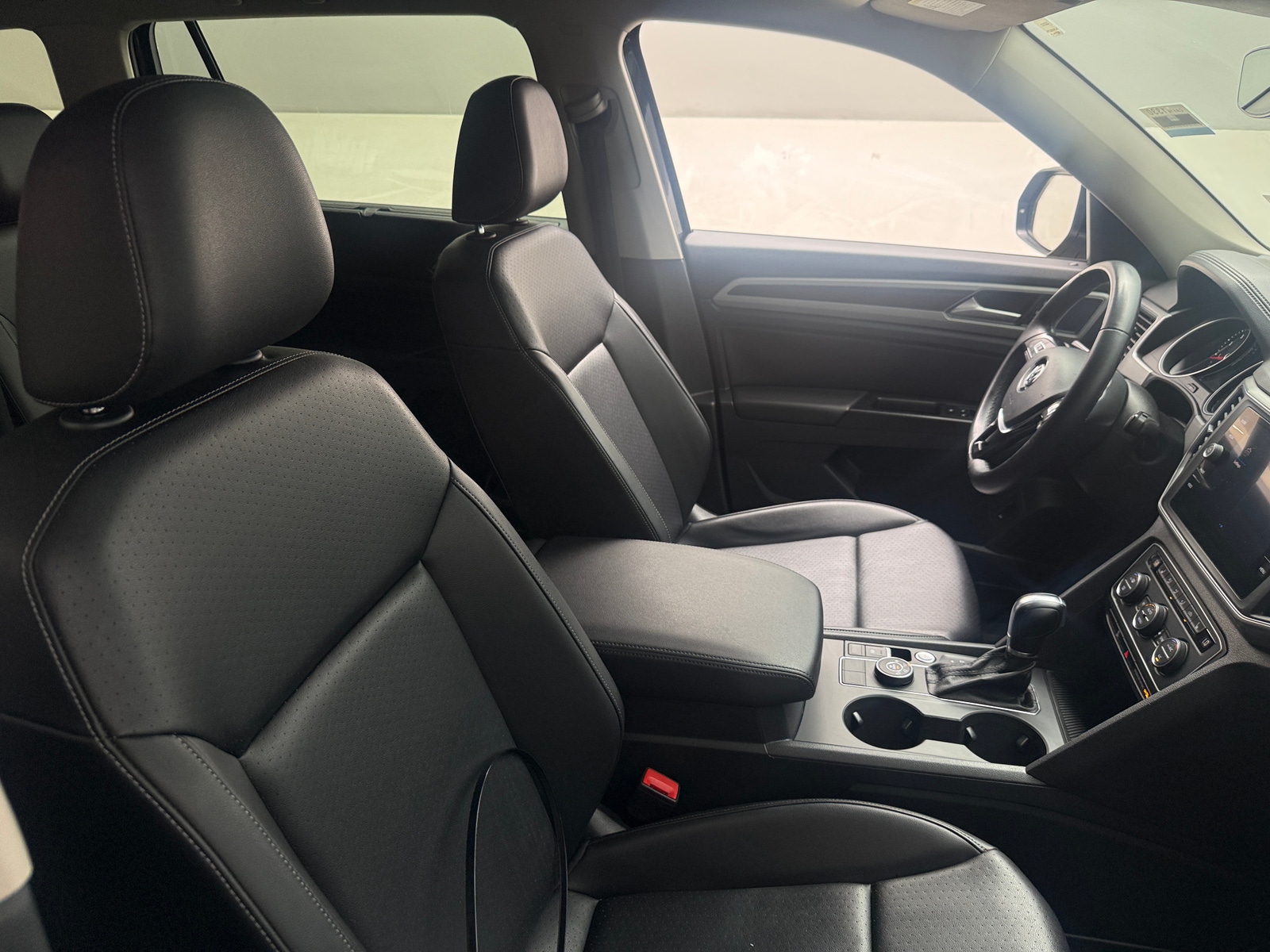 Thumbnail: 2019 Volkswagen Atlas - 2