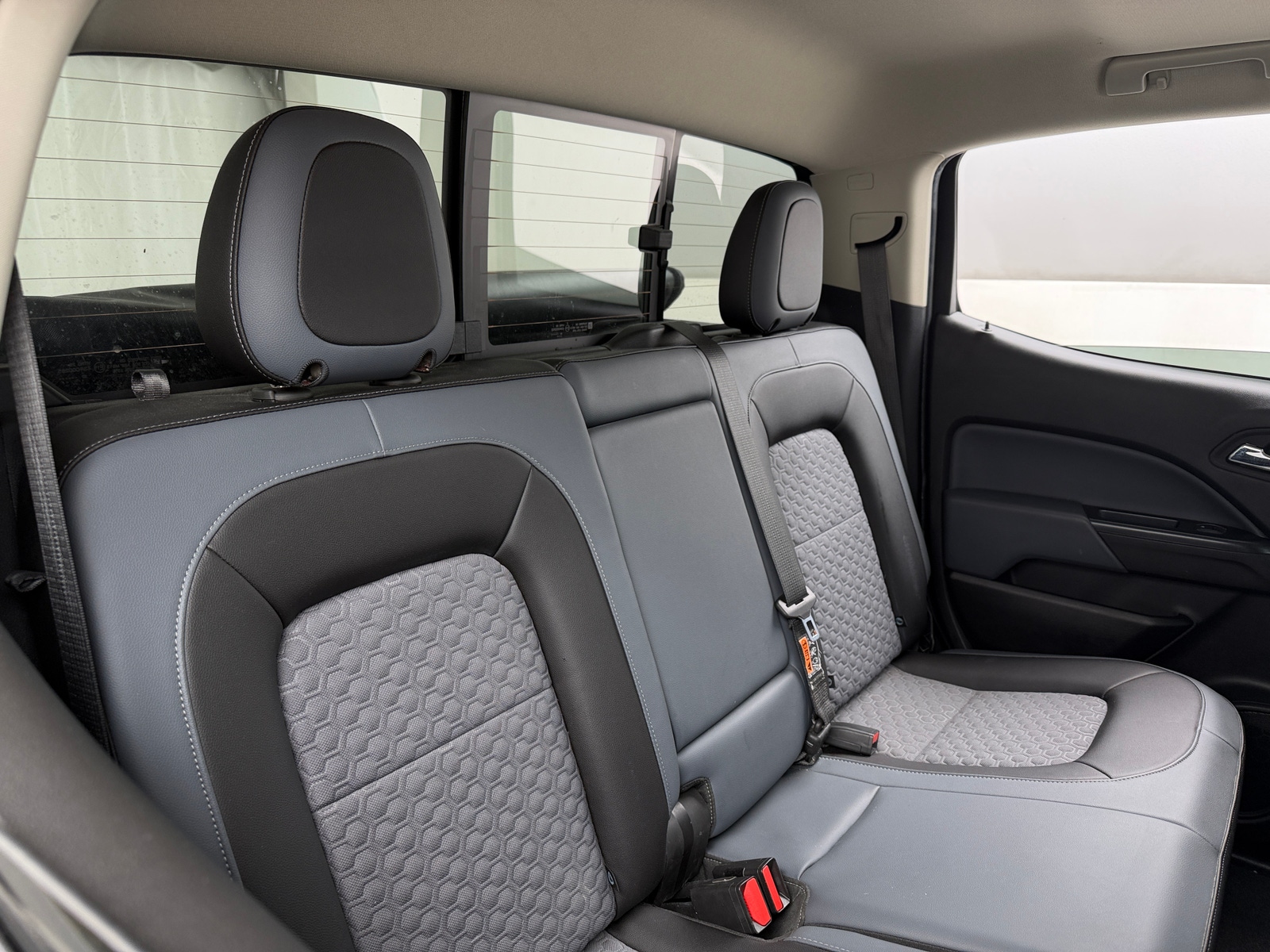 Thumbnail: 2021 Chevrolet Colorado - 6