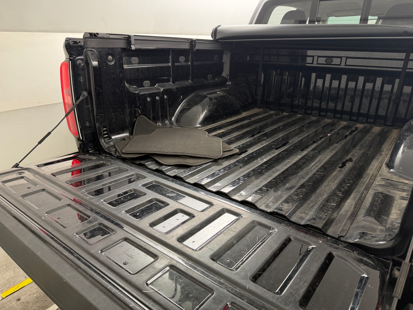 Thumbnail: 2021 Chevrolet Colorado - 7