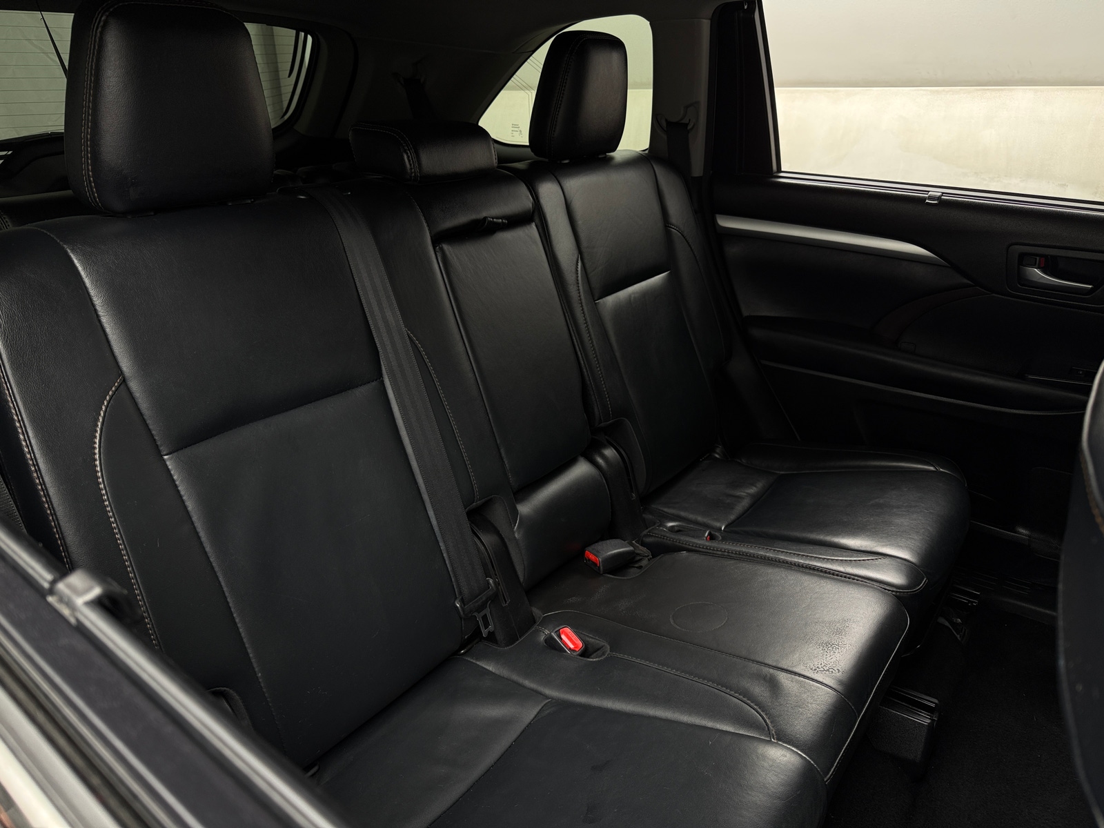 Thumbnail: 2018 Toyota Highlander - 6