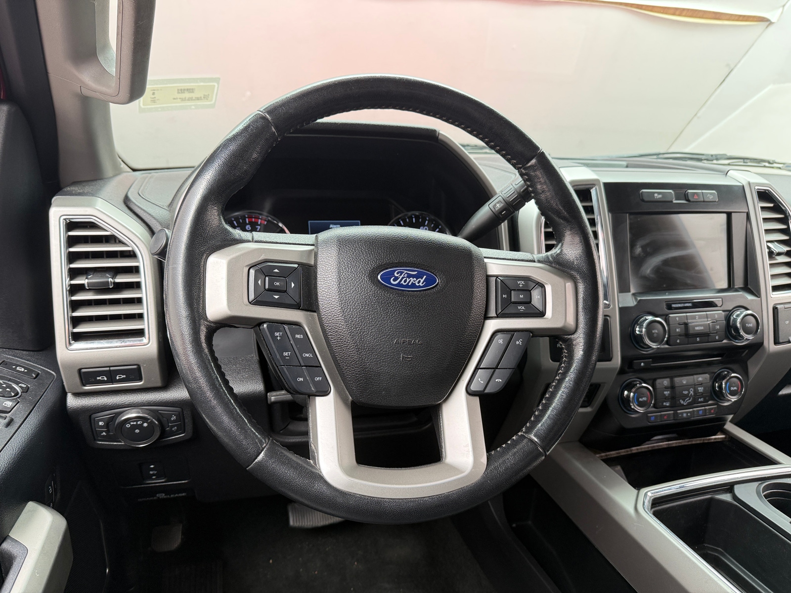 Thumbnail: 2017 Ford Econoline - 4