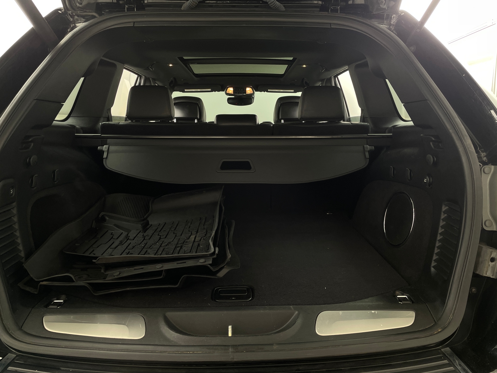 Thumbnail: 2019 Jeep Grand Cherokee - 6