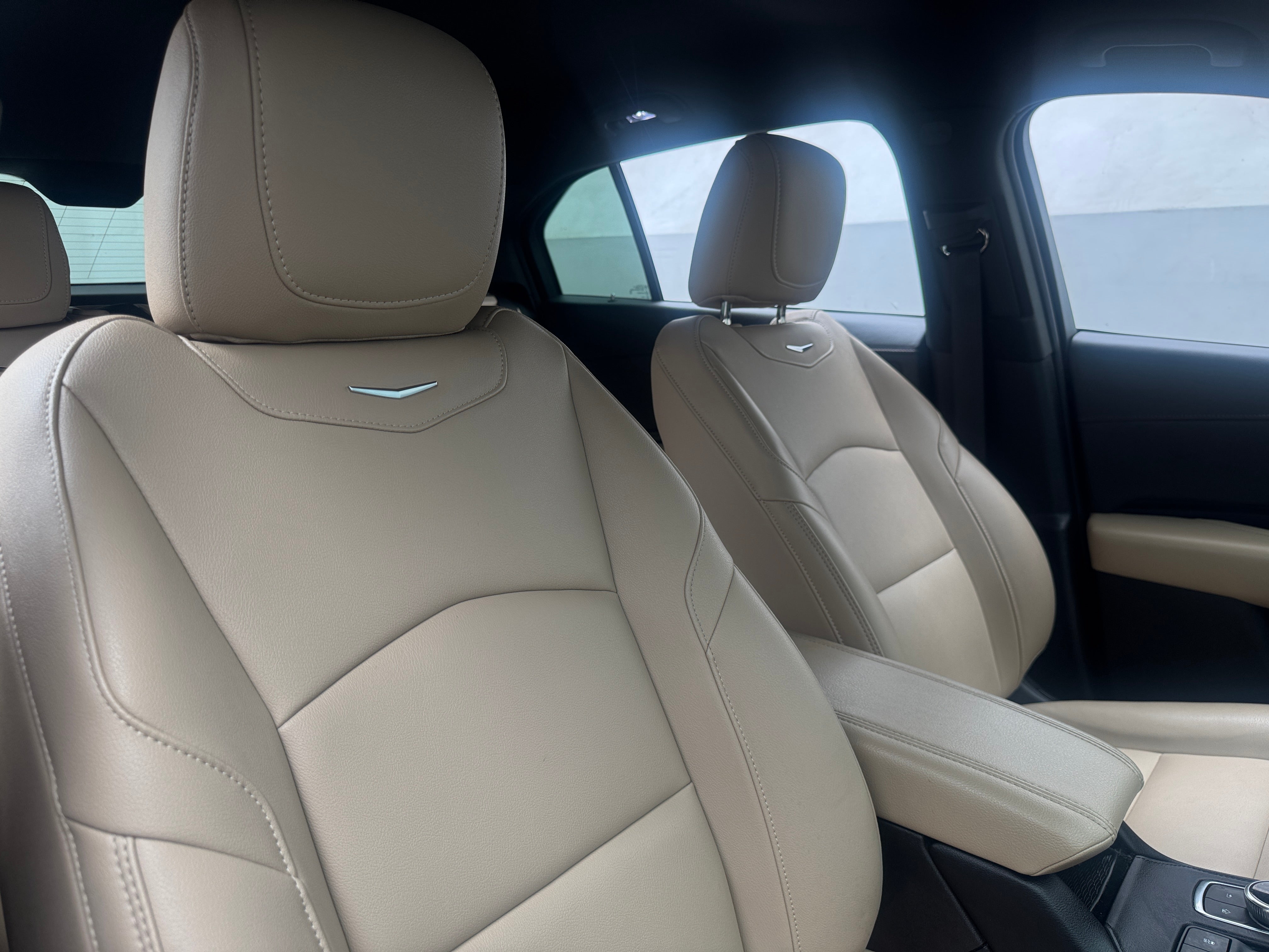 2024 Cadillac XT4 Luxury