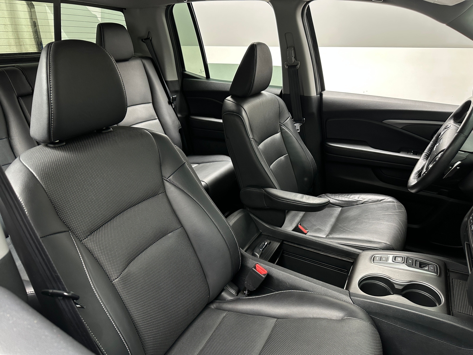 Thumbnail: 2023 Honda Ridgeline - 2