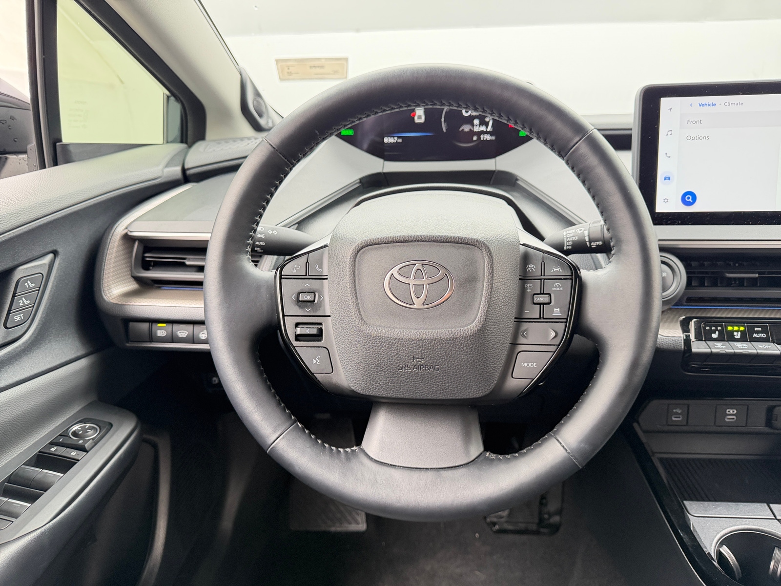 Thumbnail: 2024 Toyota Prius - 5