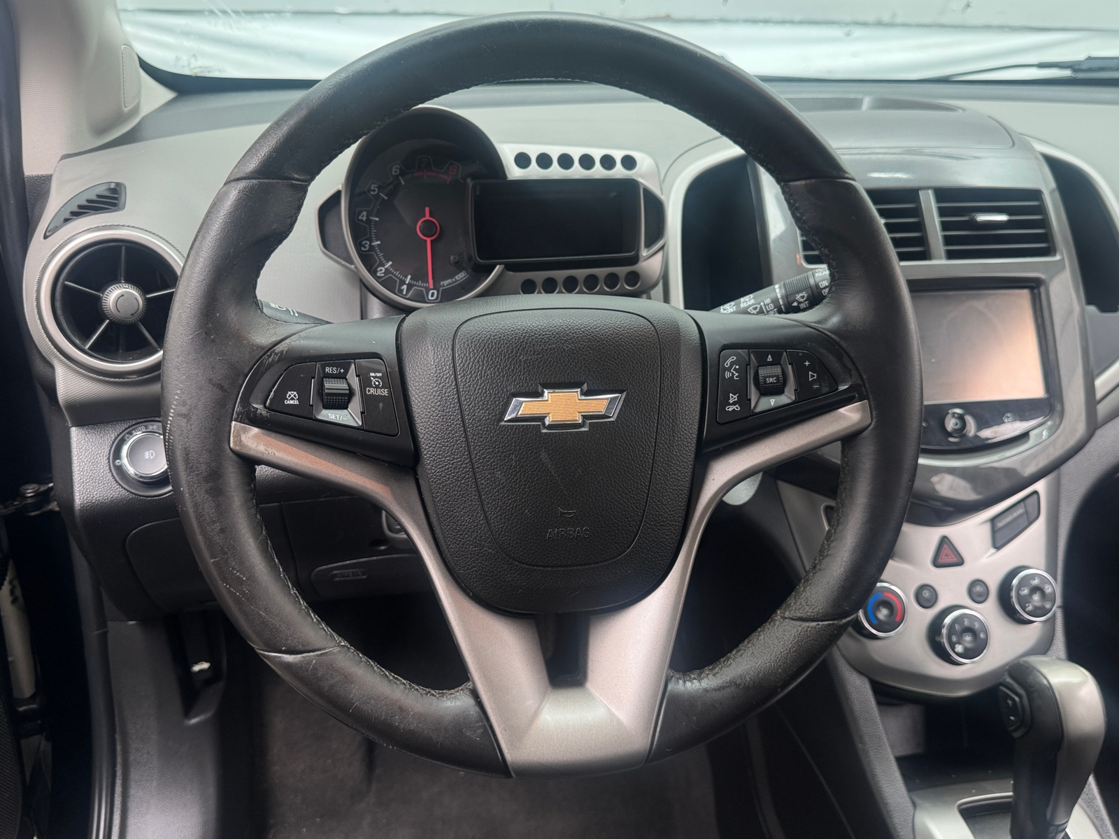 Thumbnail: 2015 Chevrolet Sonic - 4