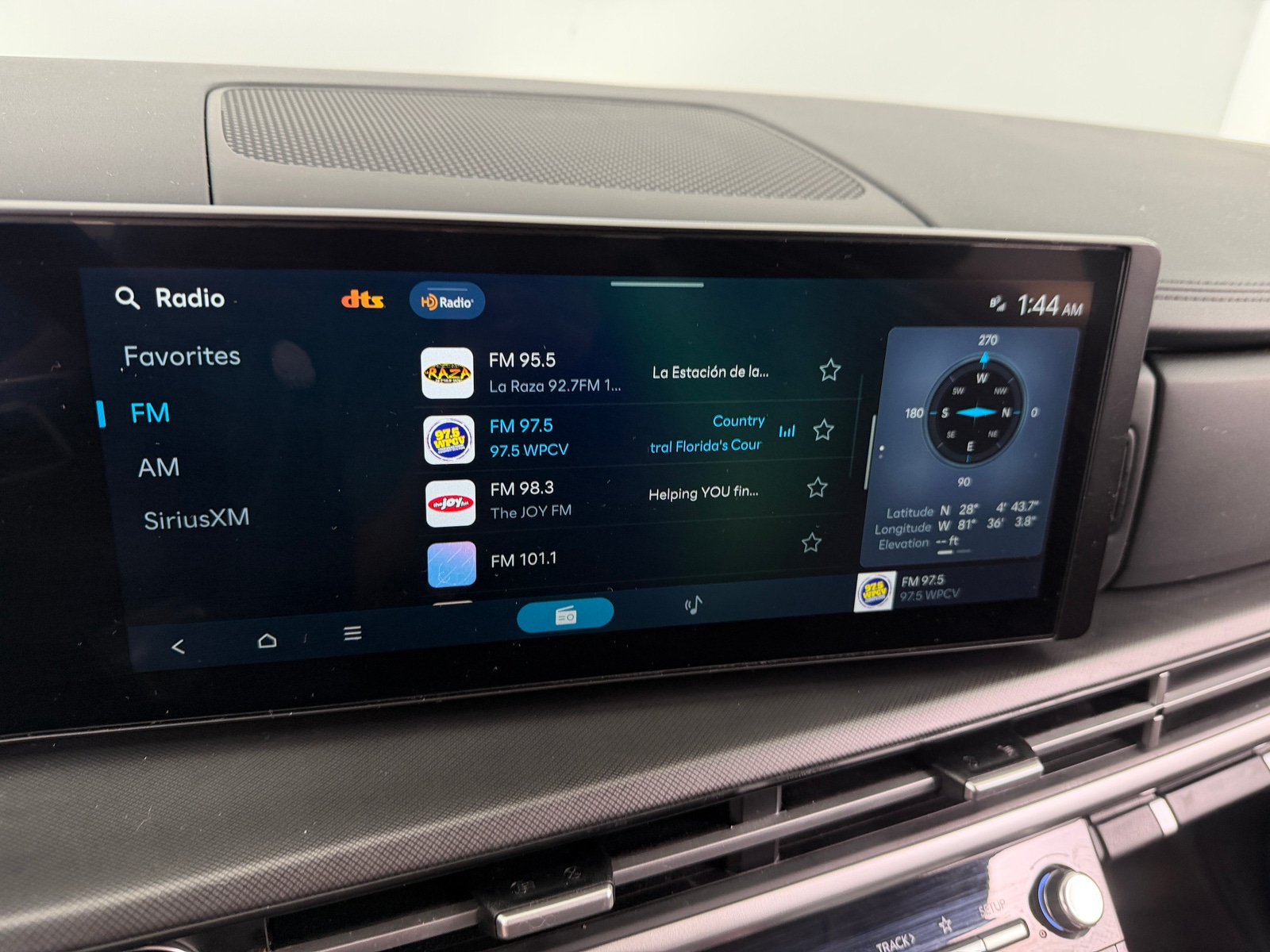 Thumbnail: 2026 Hyundai Santa Fe - 3