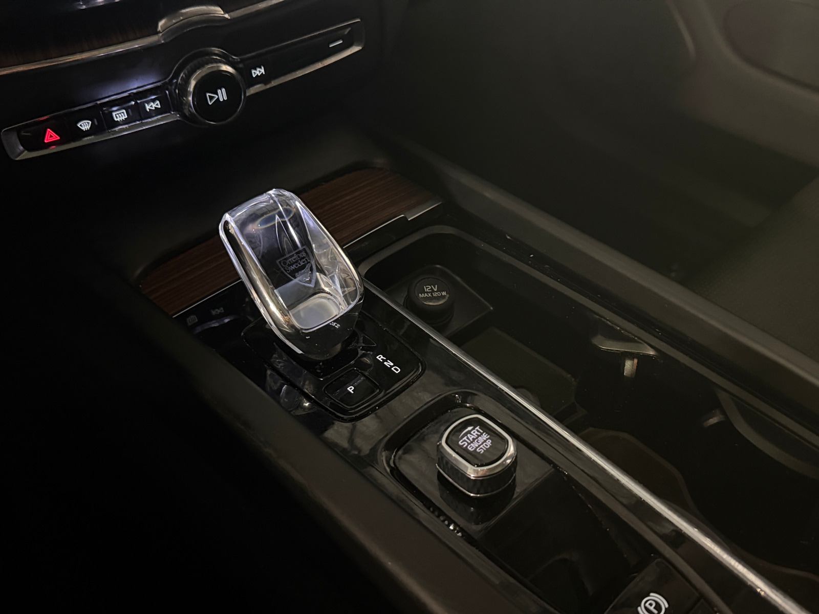 Thumbnail: 2023 Volvo XC60 - 4