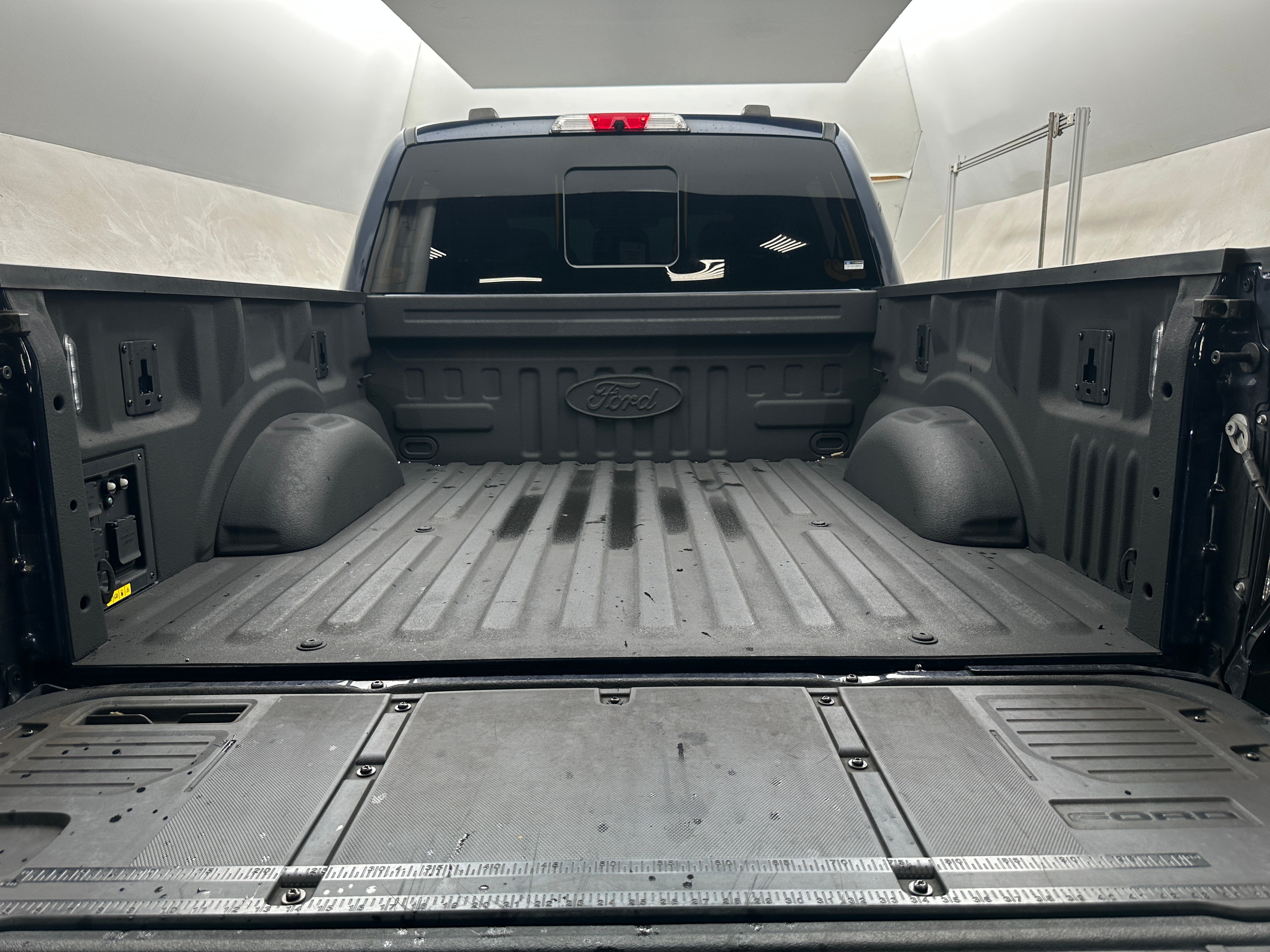 Used 2022 Ford F-150 Lightning Platinum with VIN 1FT6W1EV3NWG03659 for sale in Auburn, WA