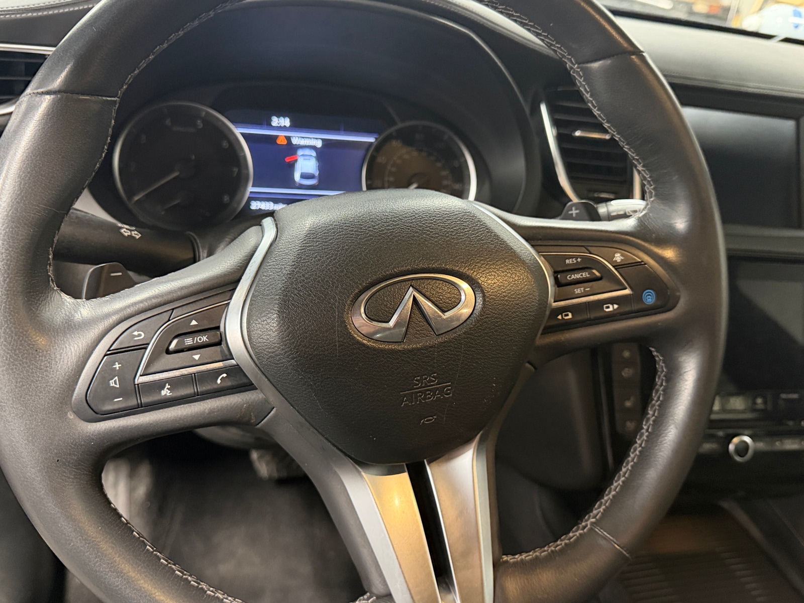 Thumbnail: 2023 INFINITI QX55 - 4