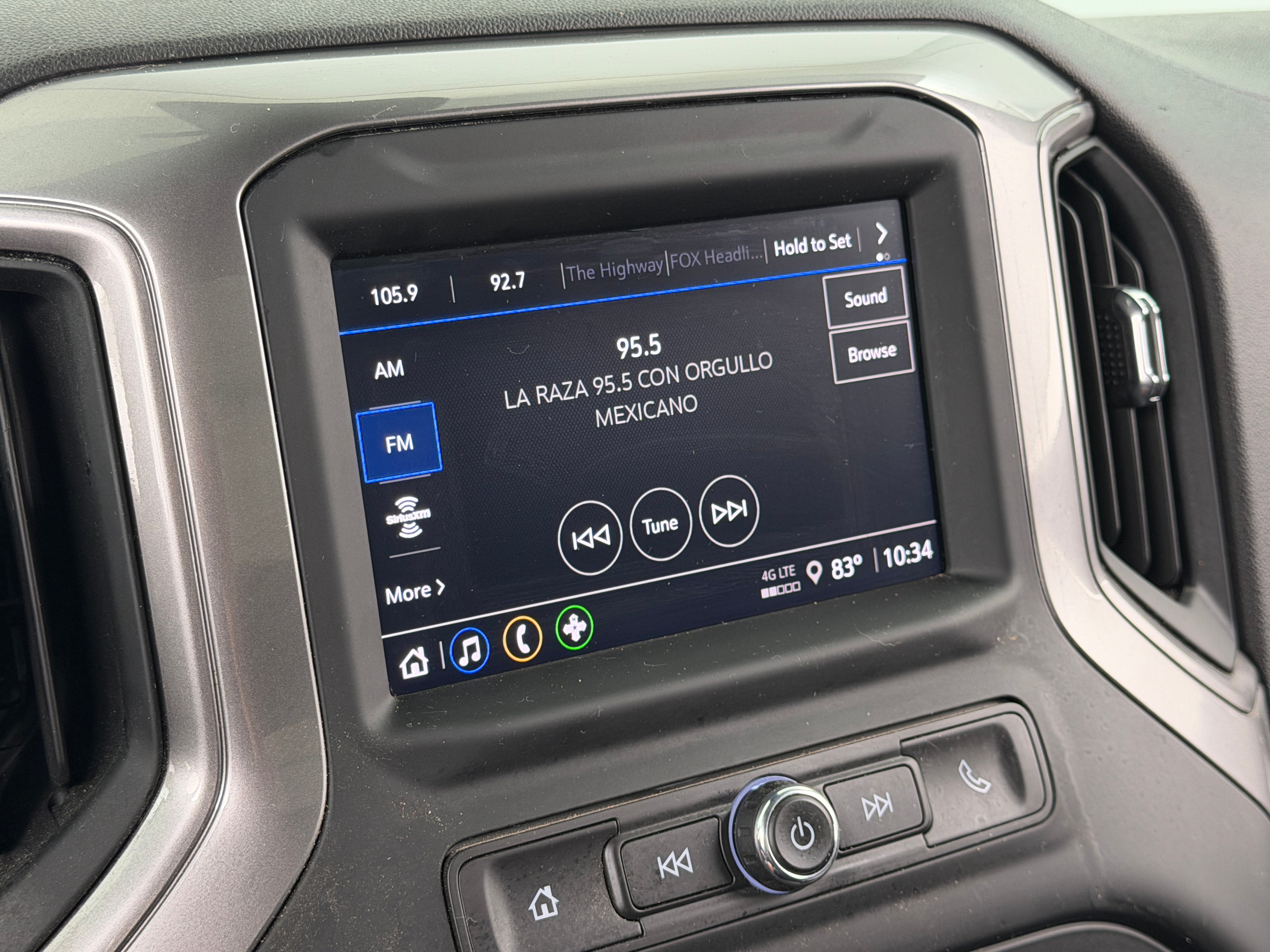 2024 Chevrolet Silverado 1500 Work Truck - Photo 10