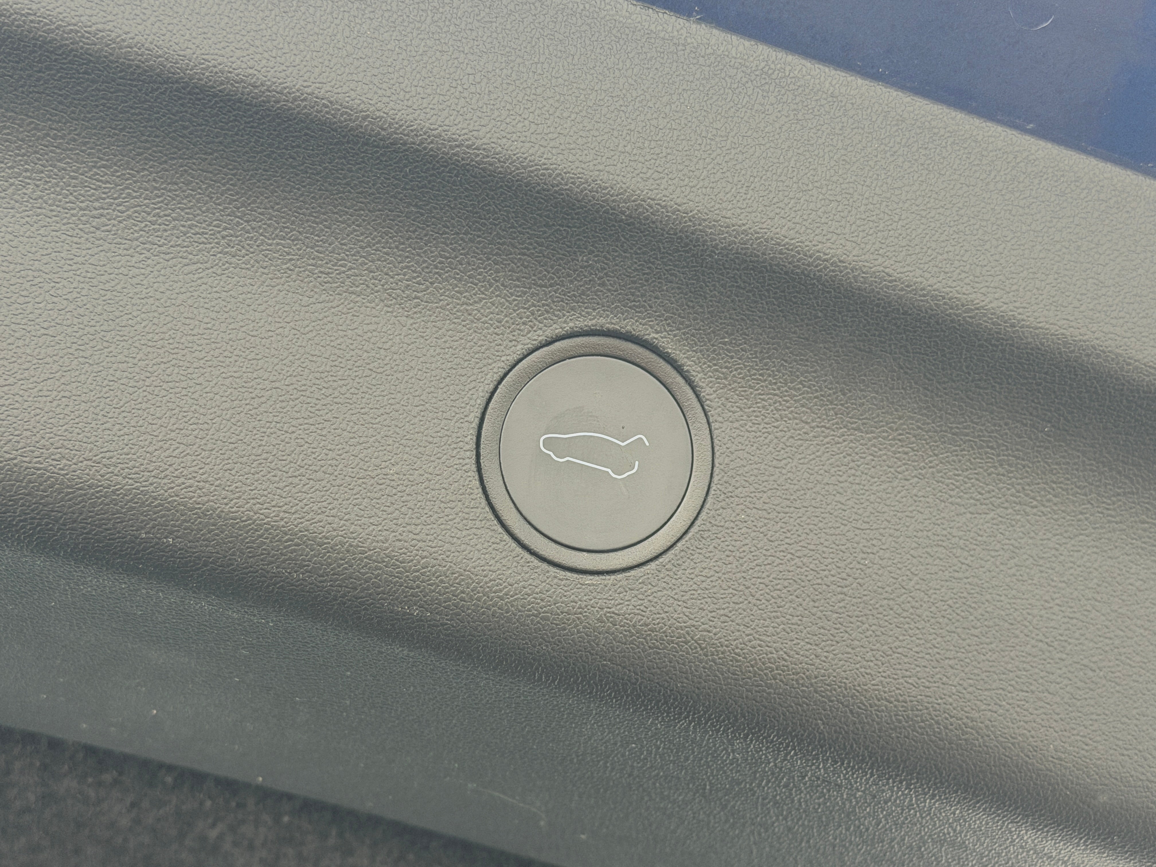 Used 2021 Tesla Model Y Long Range with VIN 5YJYGDEE3MF199661 for sale in Auburn, WA