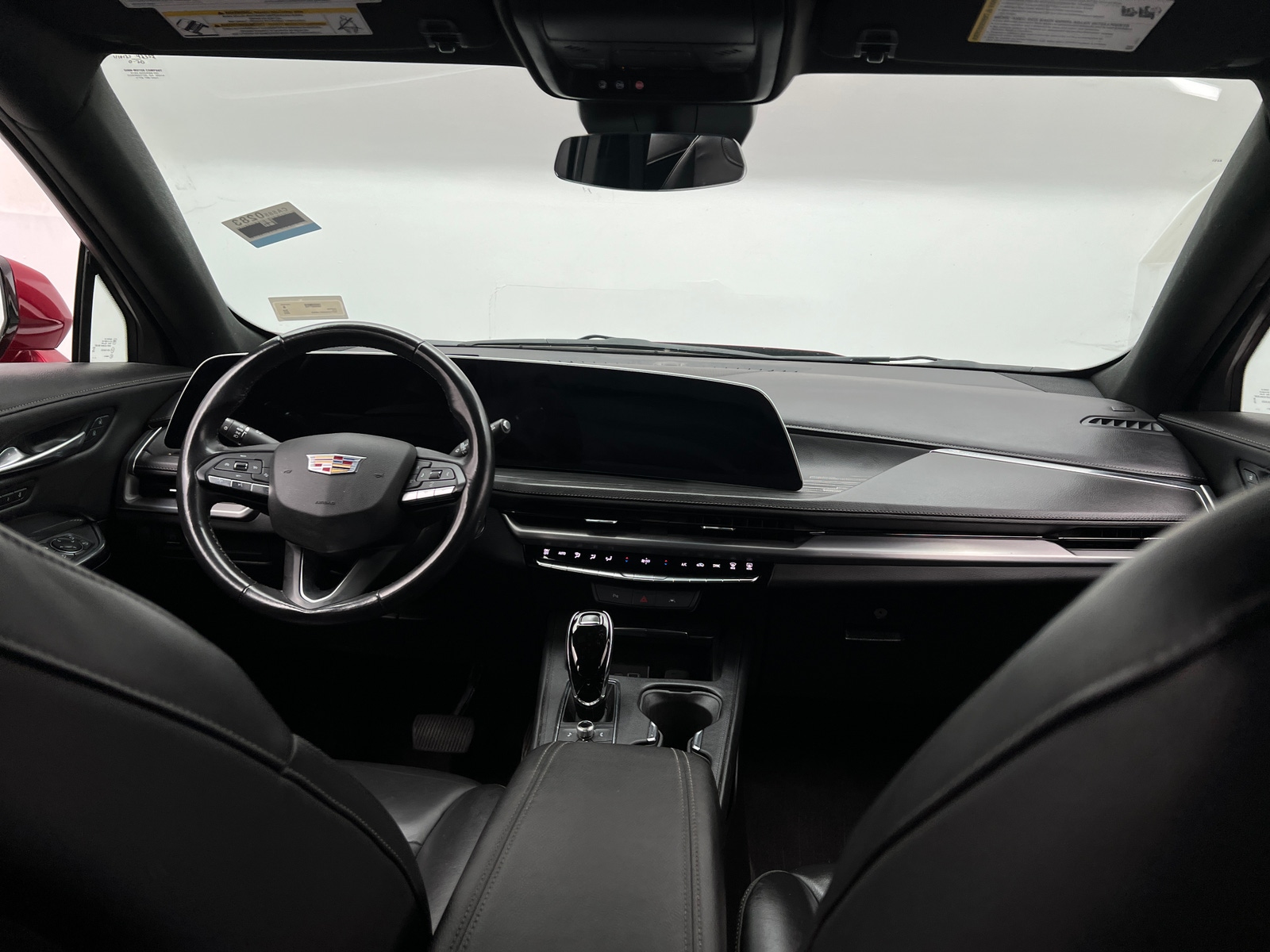 Thumbnail: 2024 Cadillac XT4 - 2