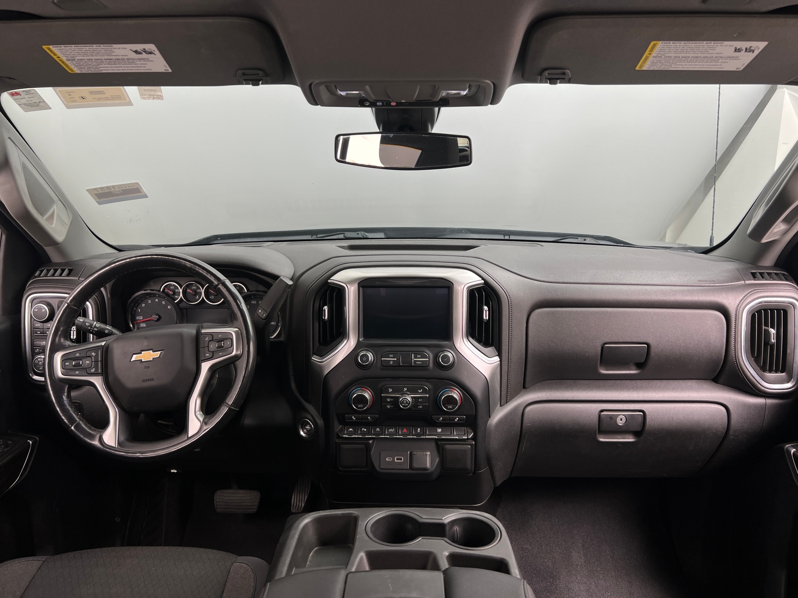 Thumbnail: 2019 Chevrolet Silverado 1500 - 3