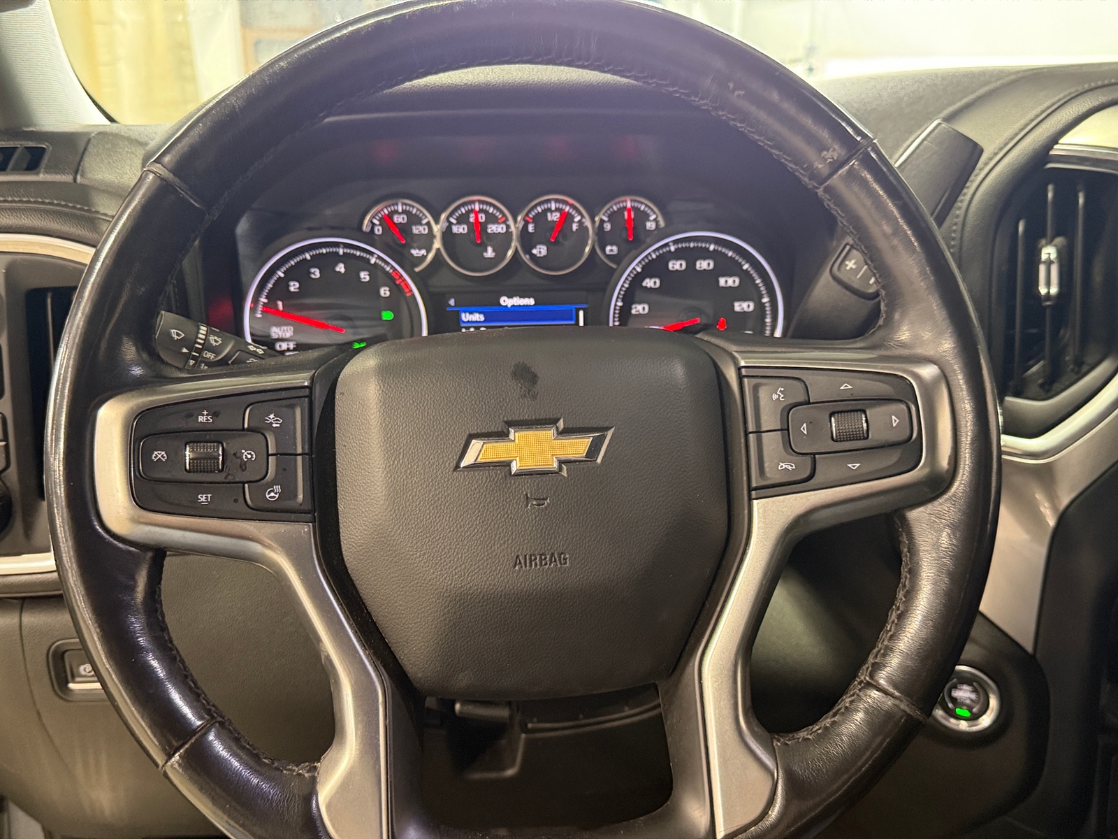 Thumbnail: 2019 Chevrolet Silverado 1500 - 5