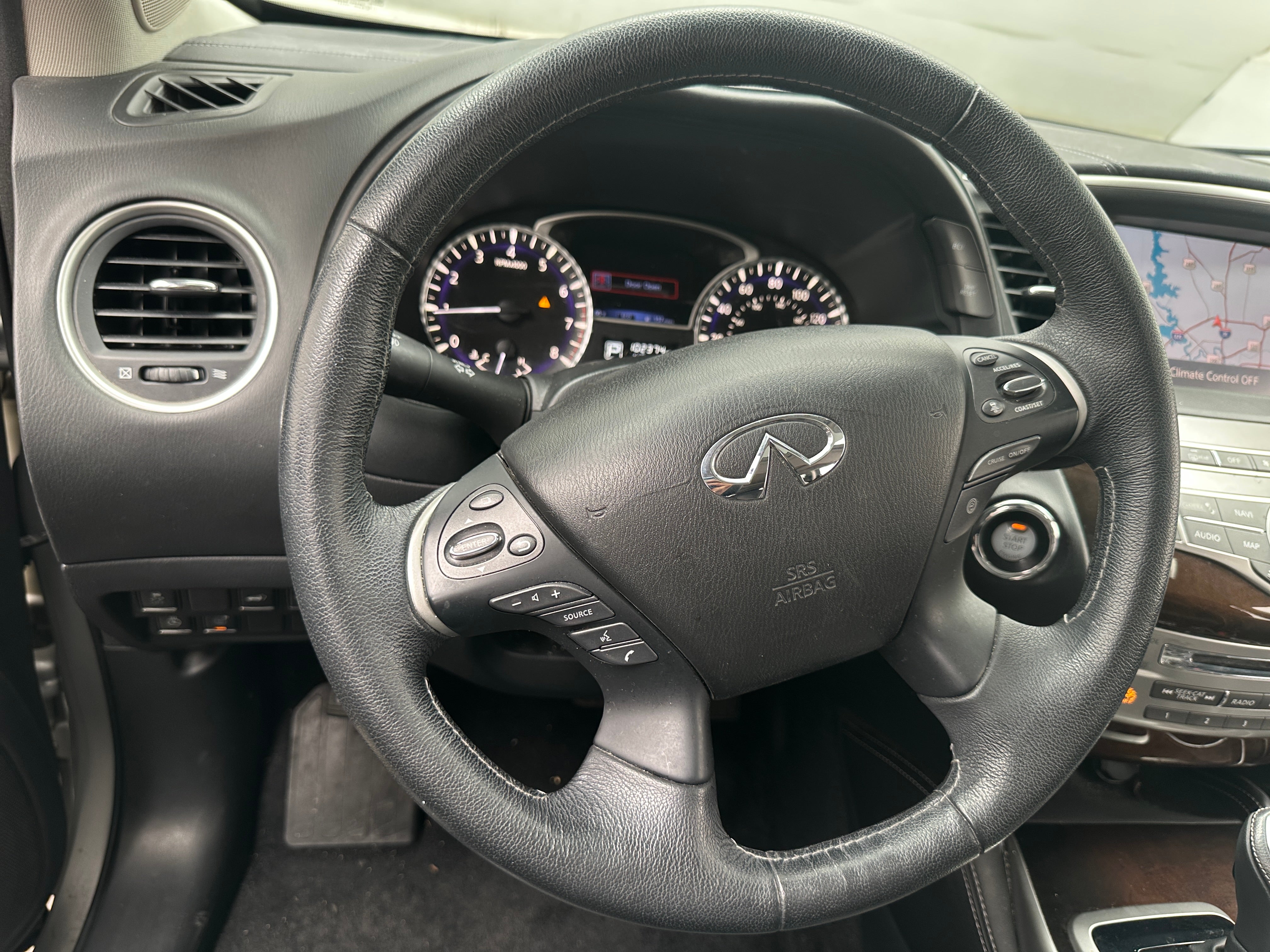 2017 INFINITI QX60 Base