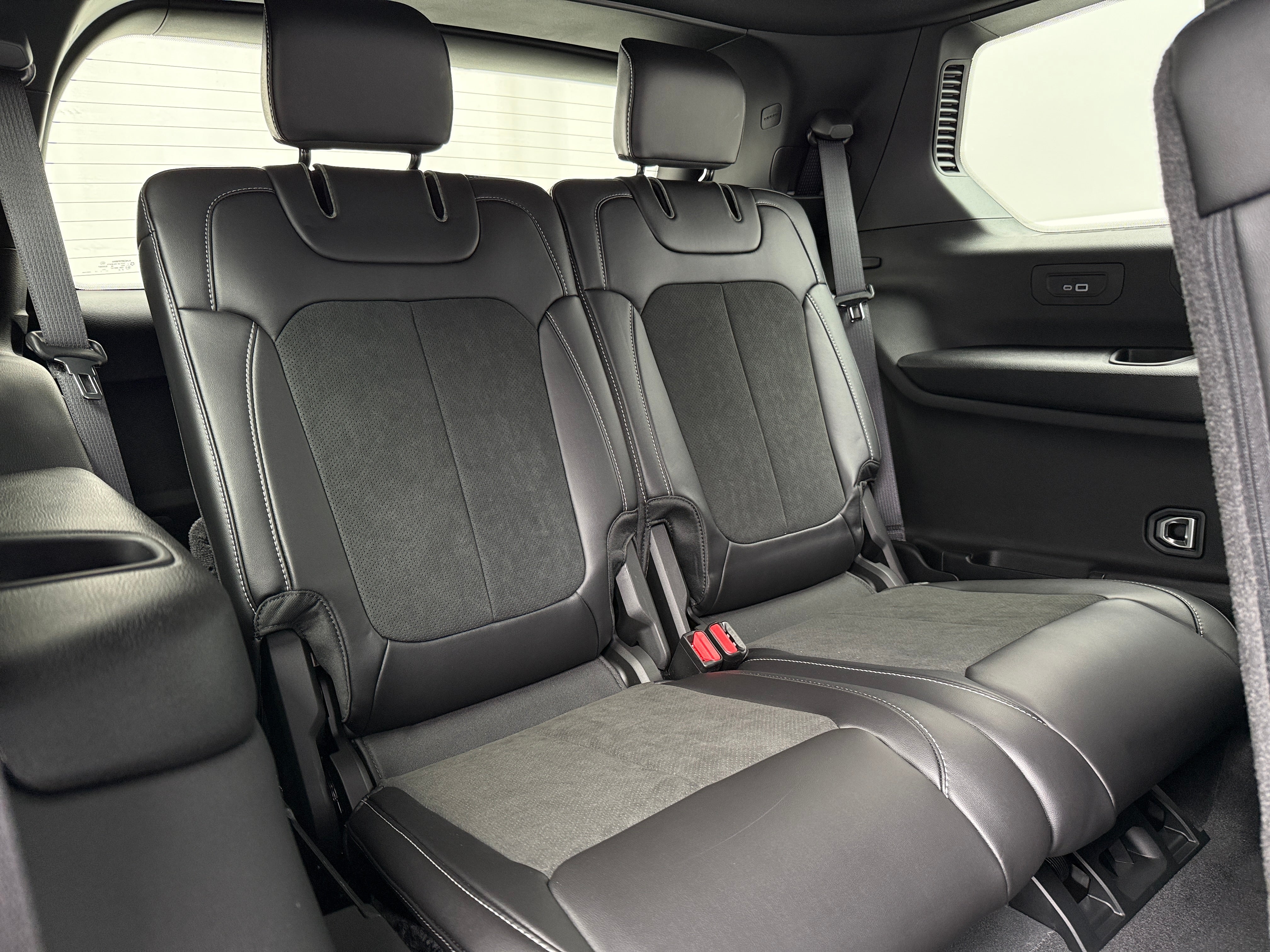2027 Jeep Grand Cherokee L