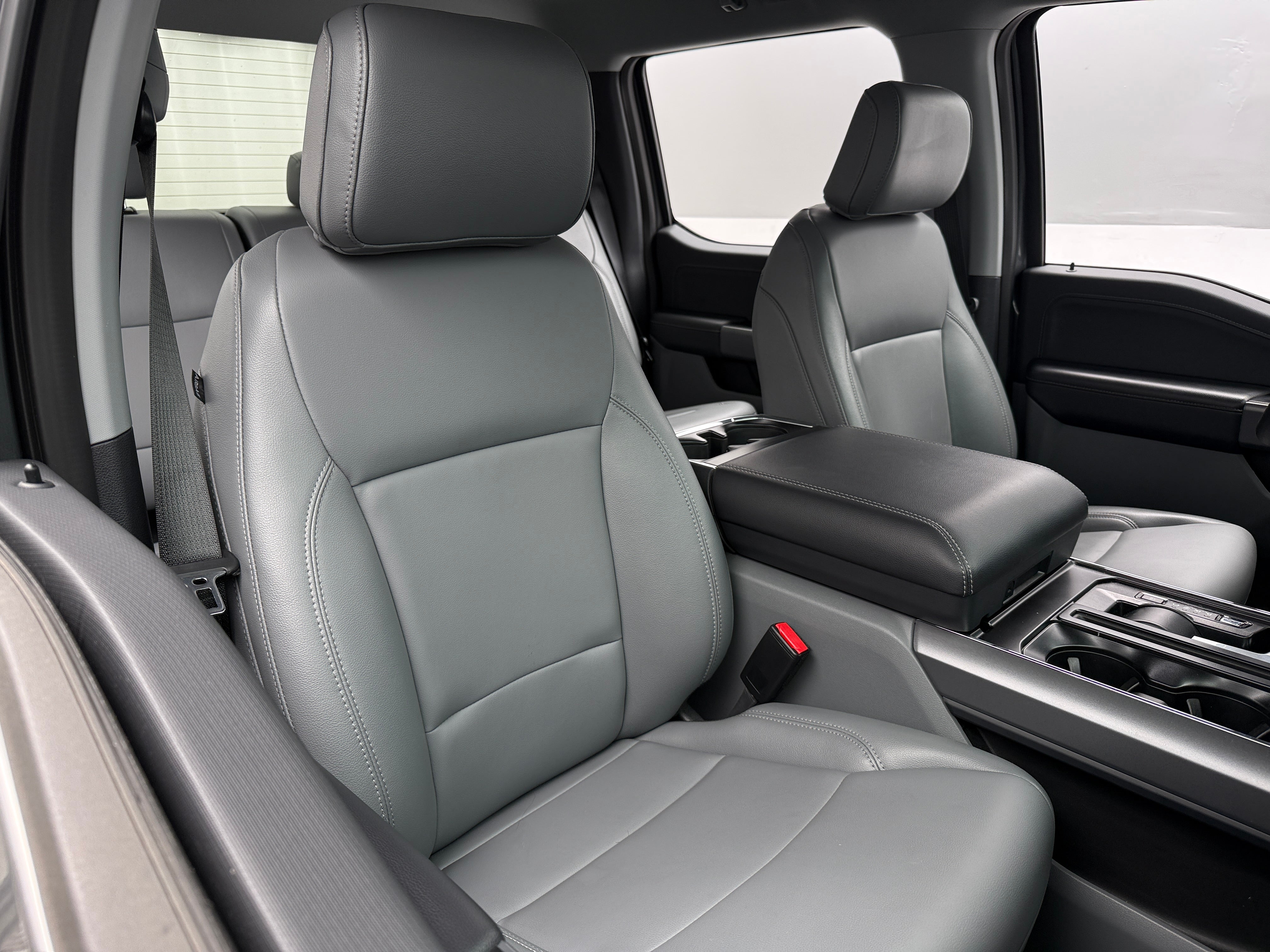 2025 Ford F-150 Lightning