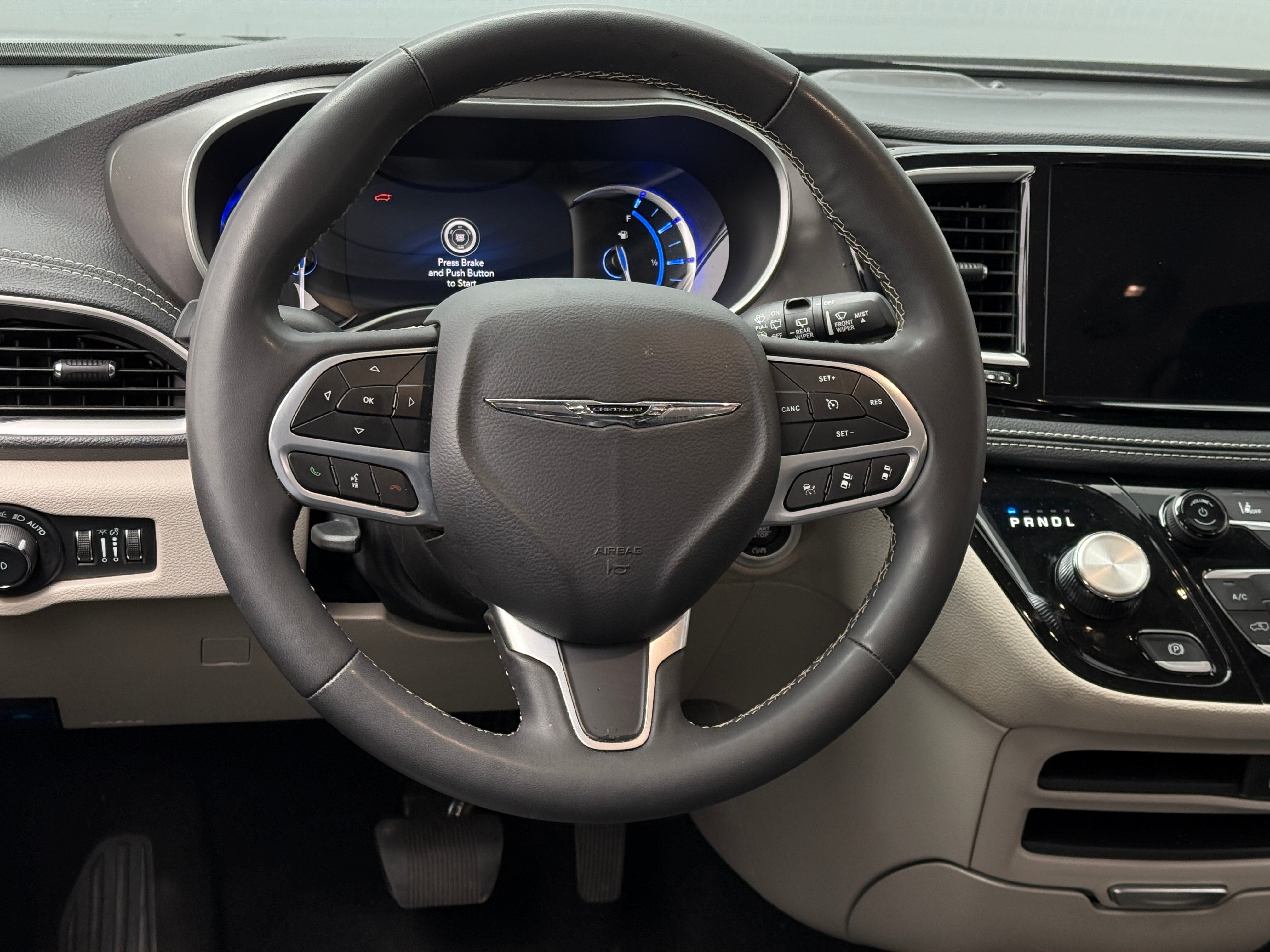 2024 Chrysler Pacifica PHEV
