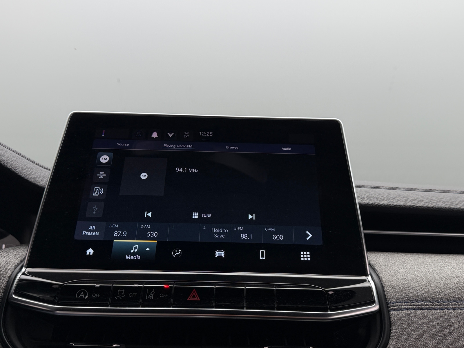 Thumbnail: 2024 Jeep Compass - 4
