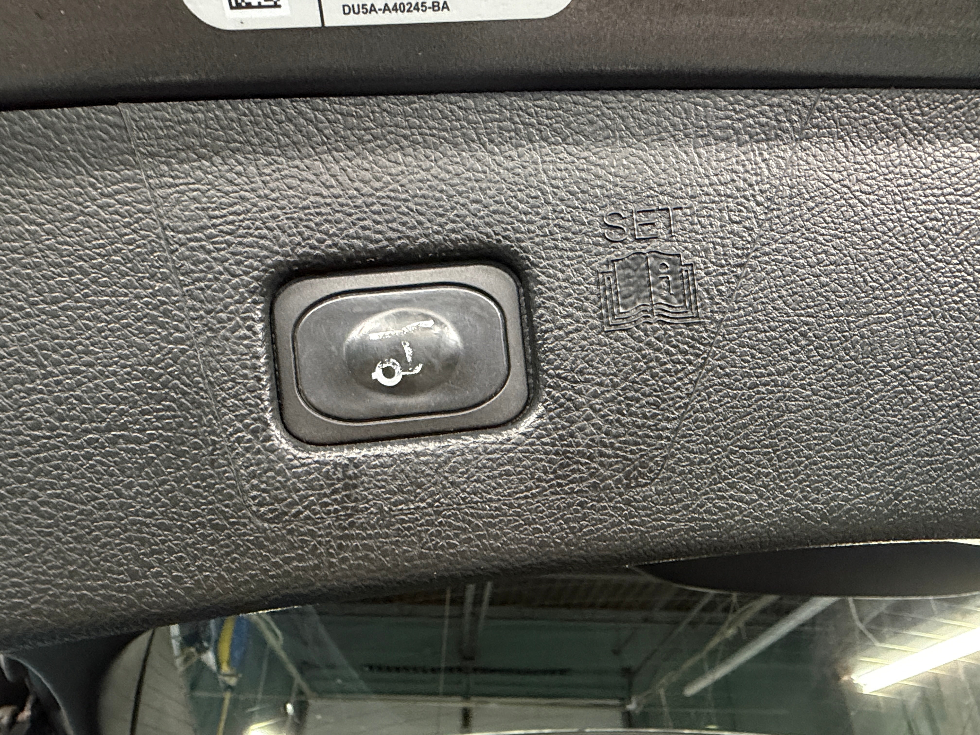 Used 2020 Ford Edge SEL with VIN 2FMPK4J99LBA85478 for sale in Pewaukee, WI