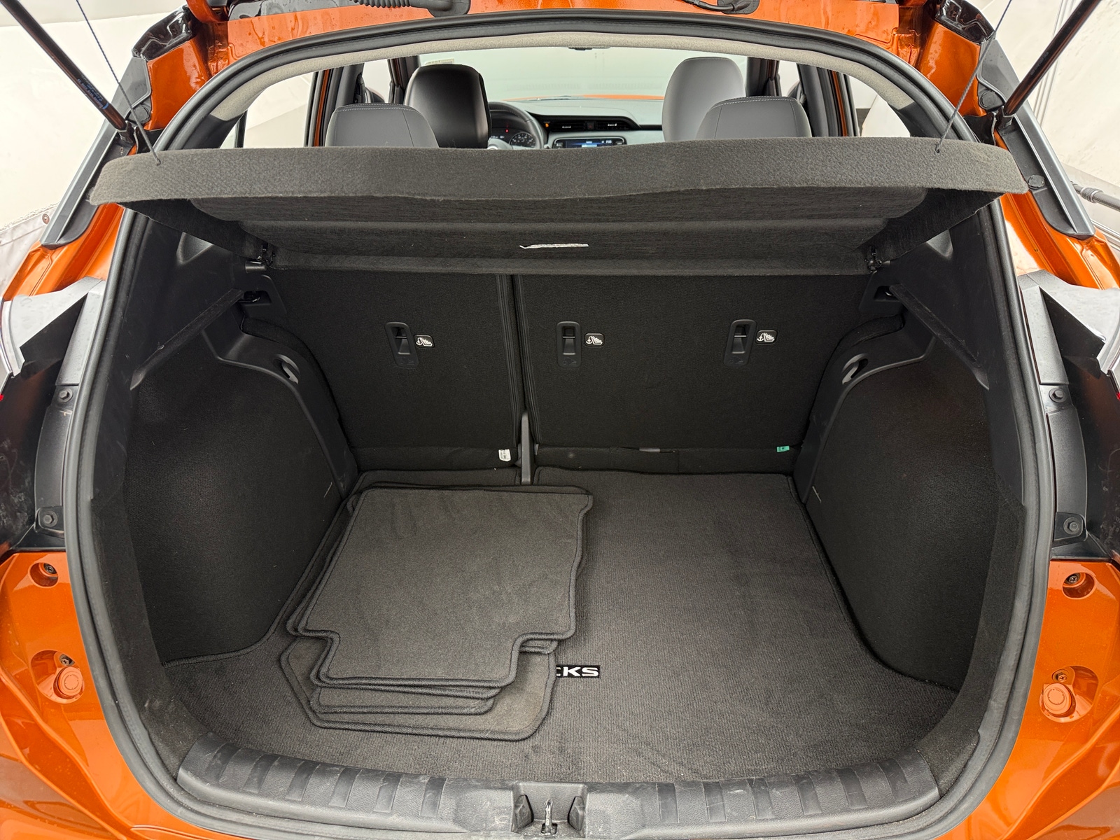 Thumbnail: 2024 Nissan Kicks - 6