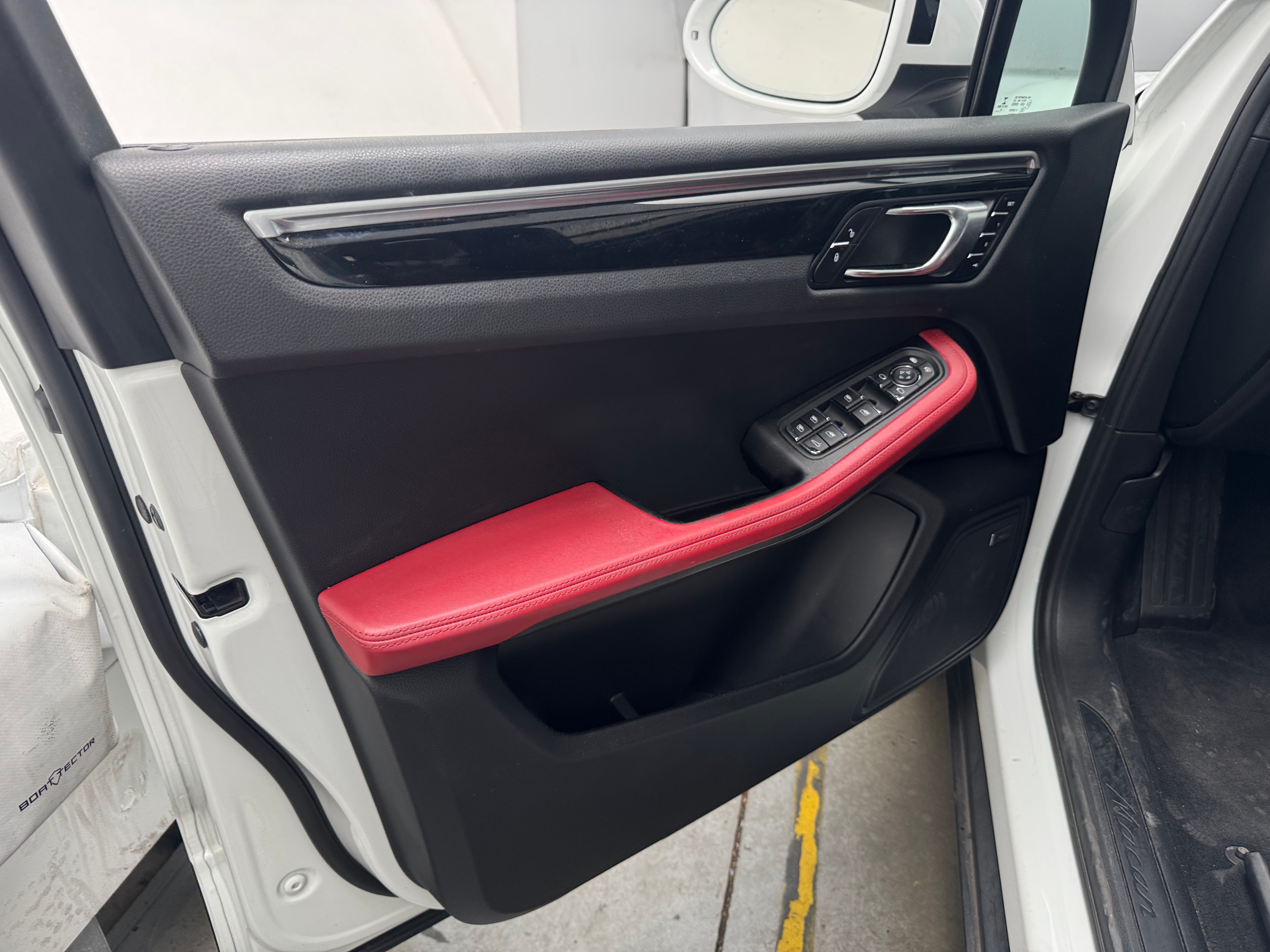 2018 Porsche Macan Sport Edition