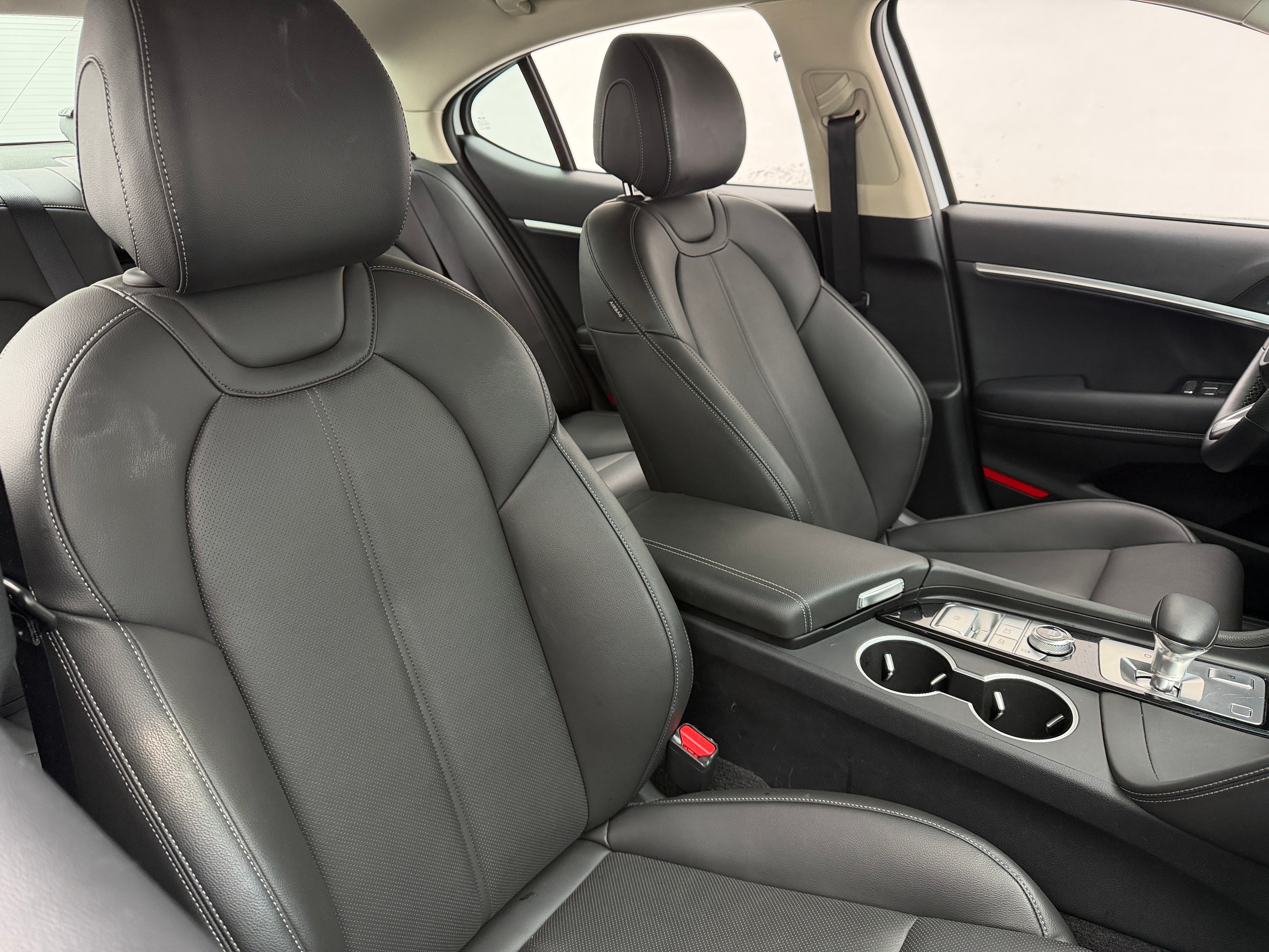 2026 GENESIS G70 Standard