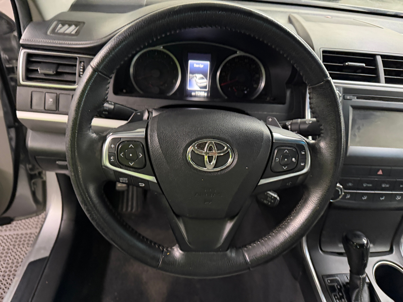 Thumbnail: 2015 Toyota Camry - 5
