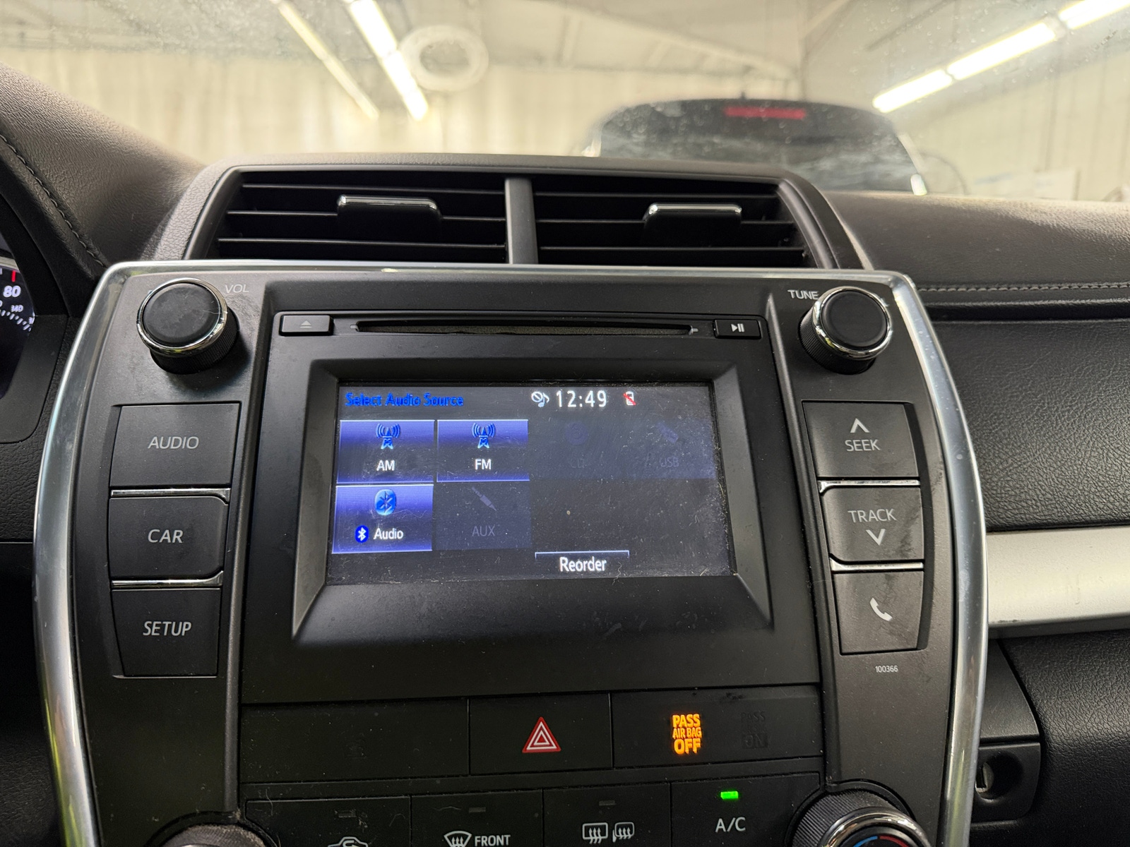 Thumbnail: 2015 Toyota Camry - 4