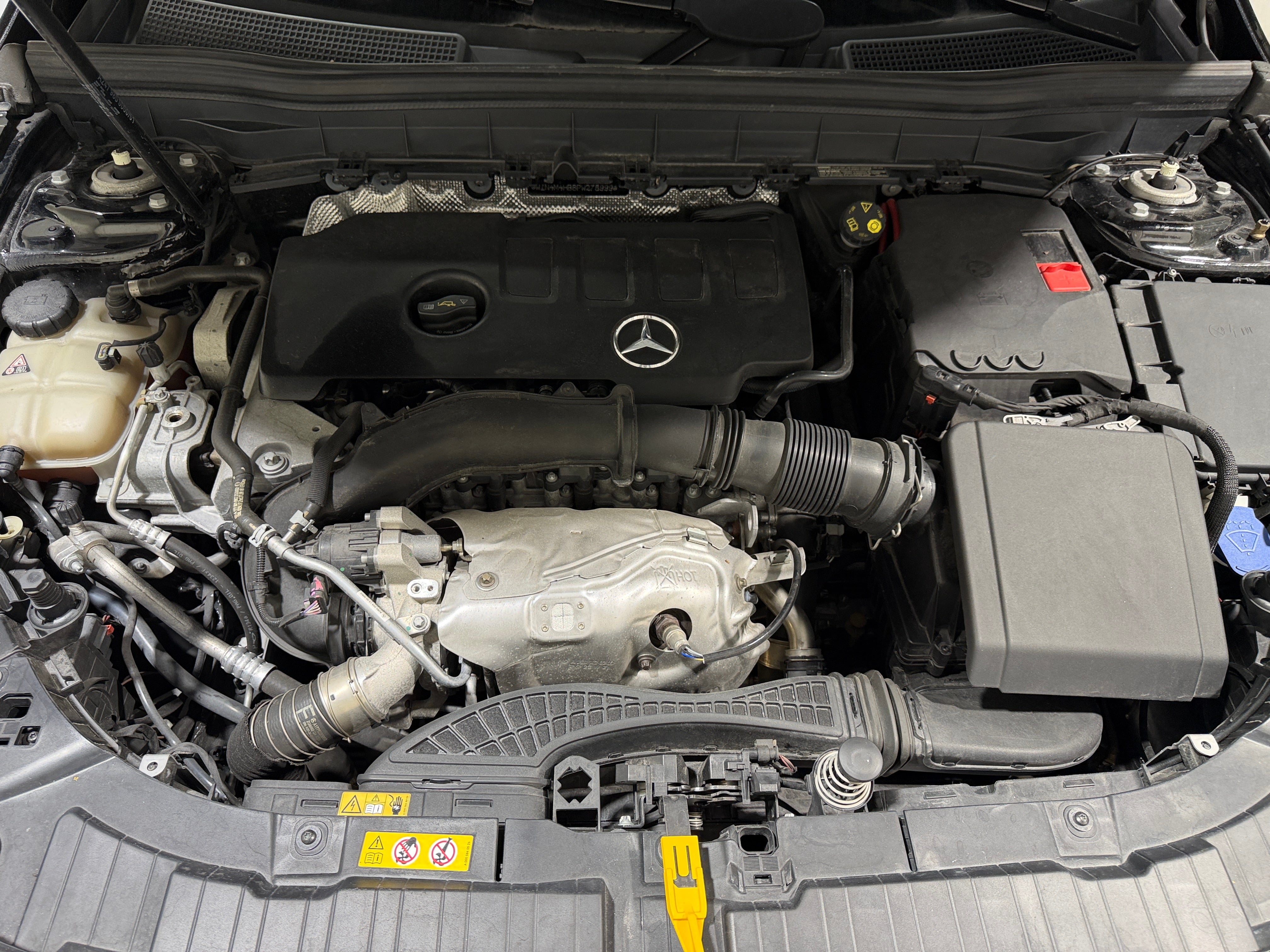 2023 Mercedes-Benz GLB Base