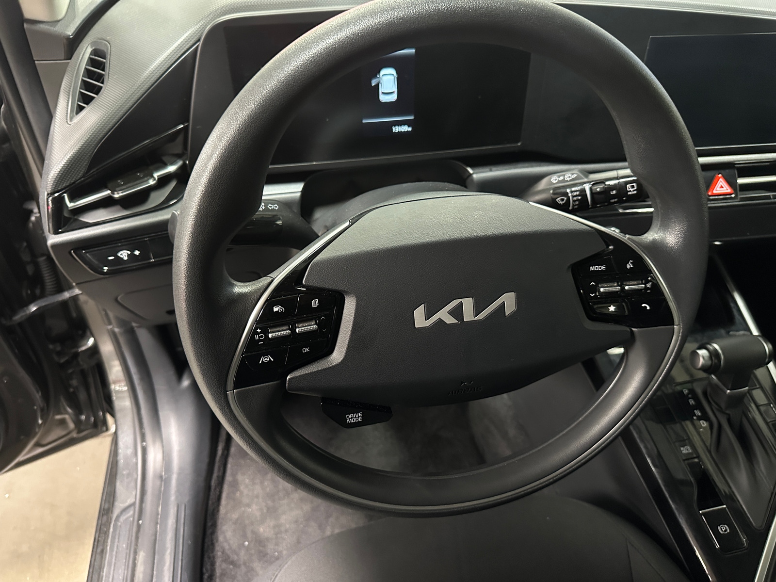Thumbnail: 2026 Kia Niro - 5