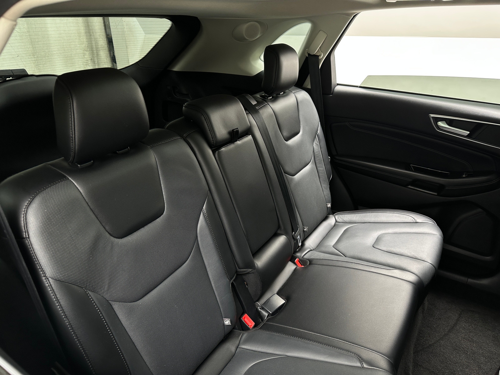 Thumbnail: 2017 Ford Edge - 5