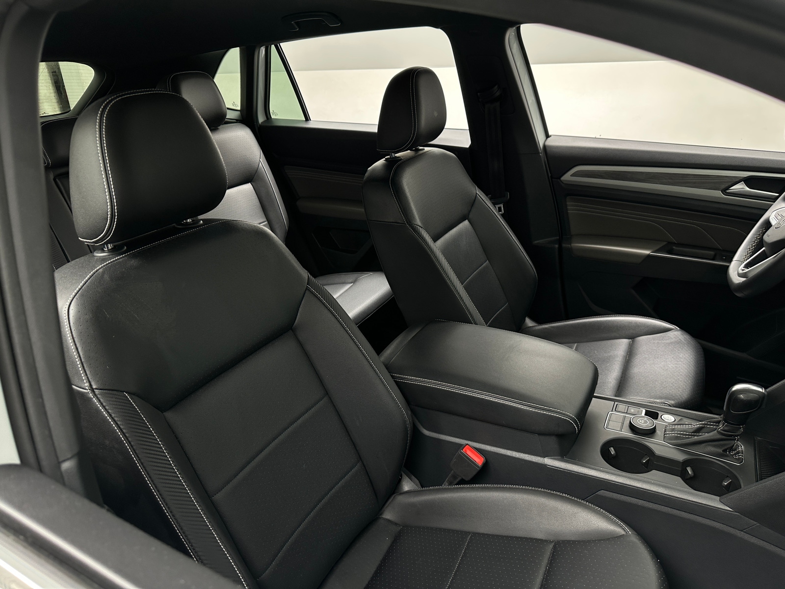 Thumbnail: 2022 Volkswagen Atlas - 2
