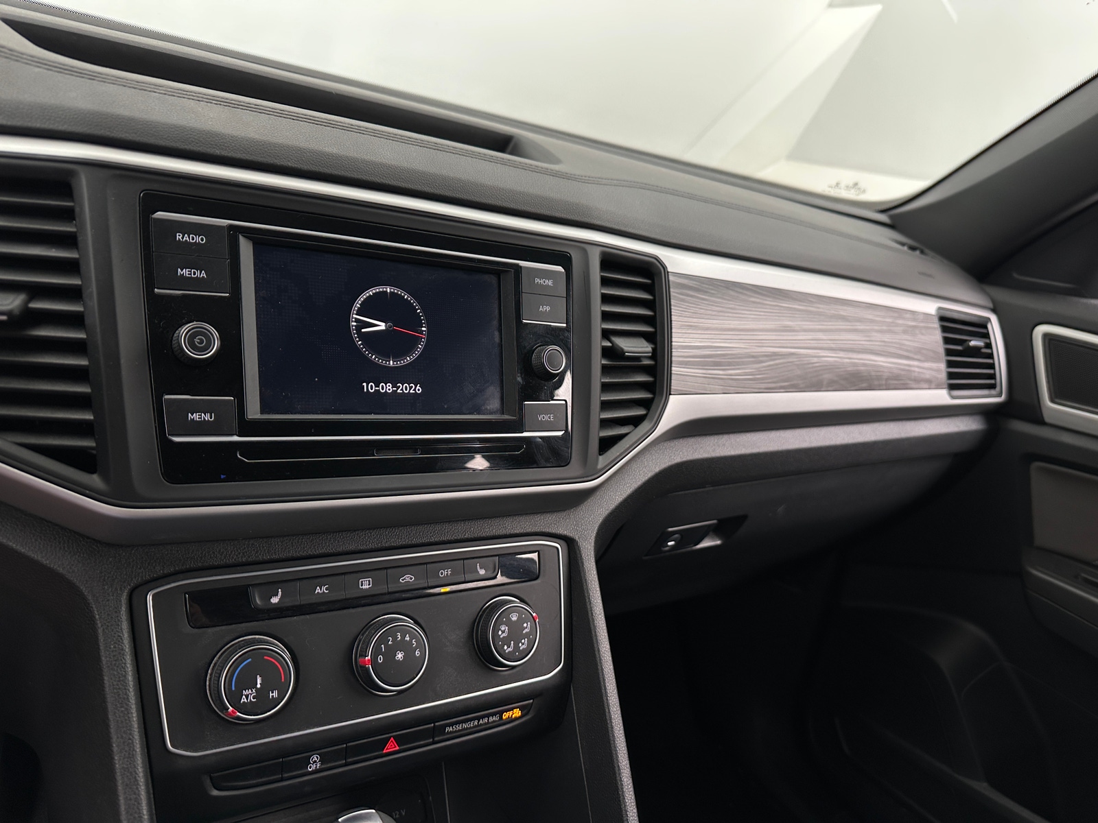 Thumbnail: 2022 Volkswagen Atlas - 4