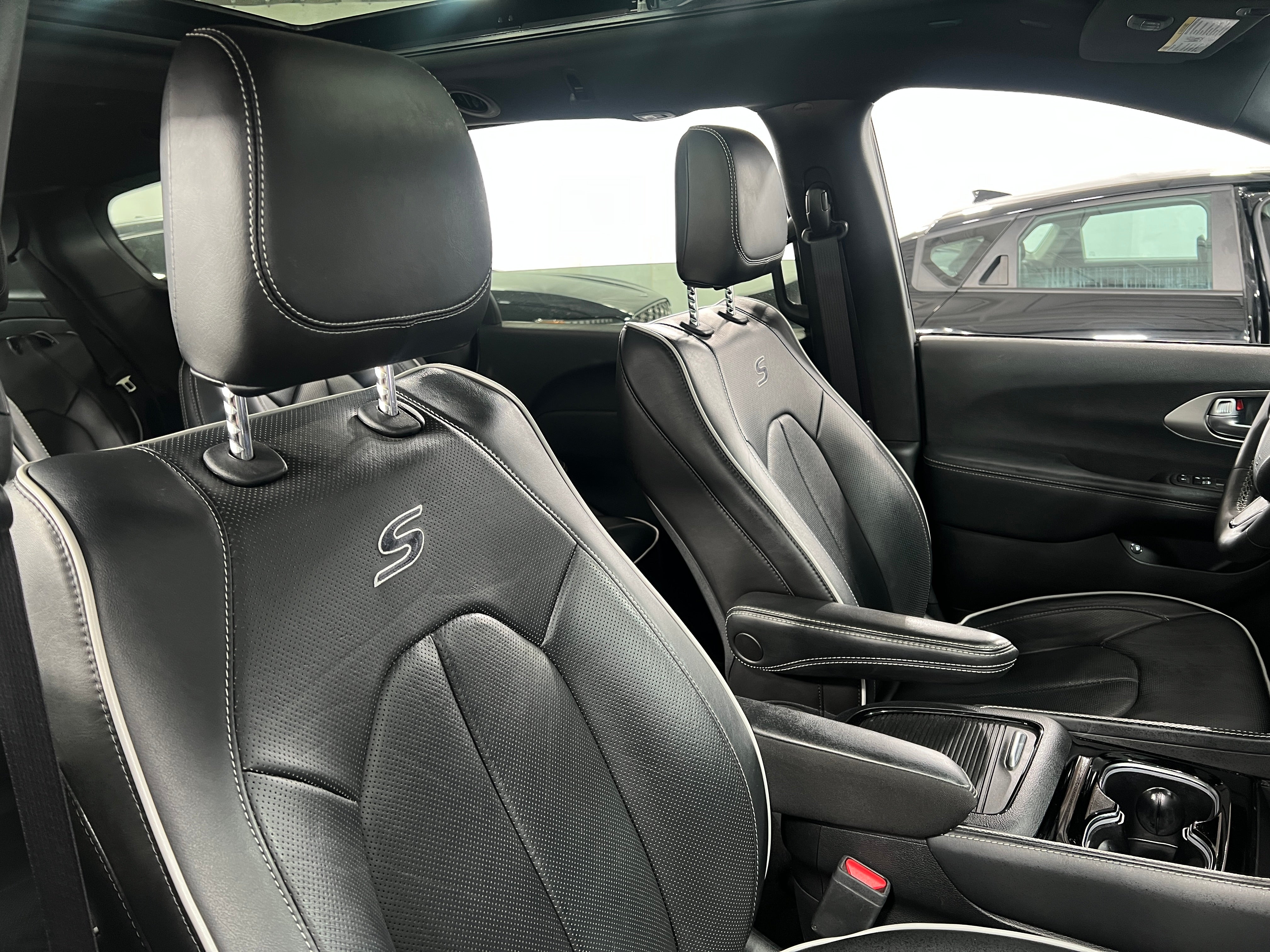 2022 Chrysler Pacifica Hybrid Limited