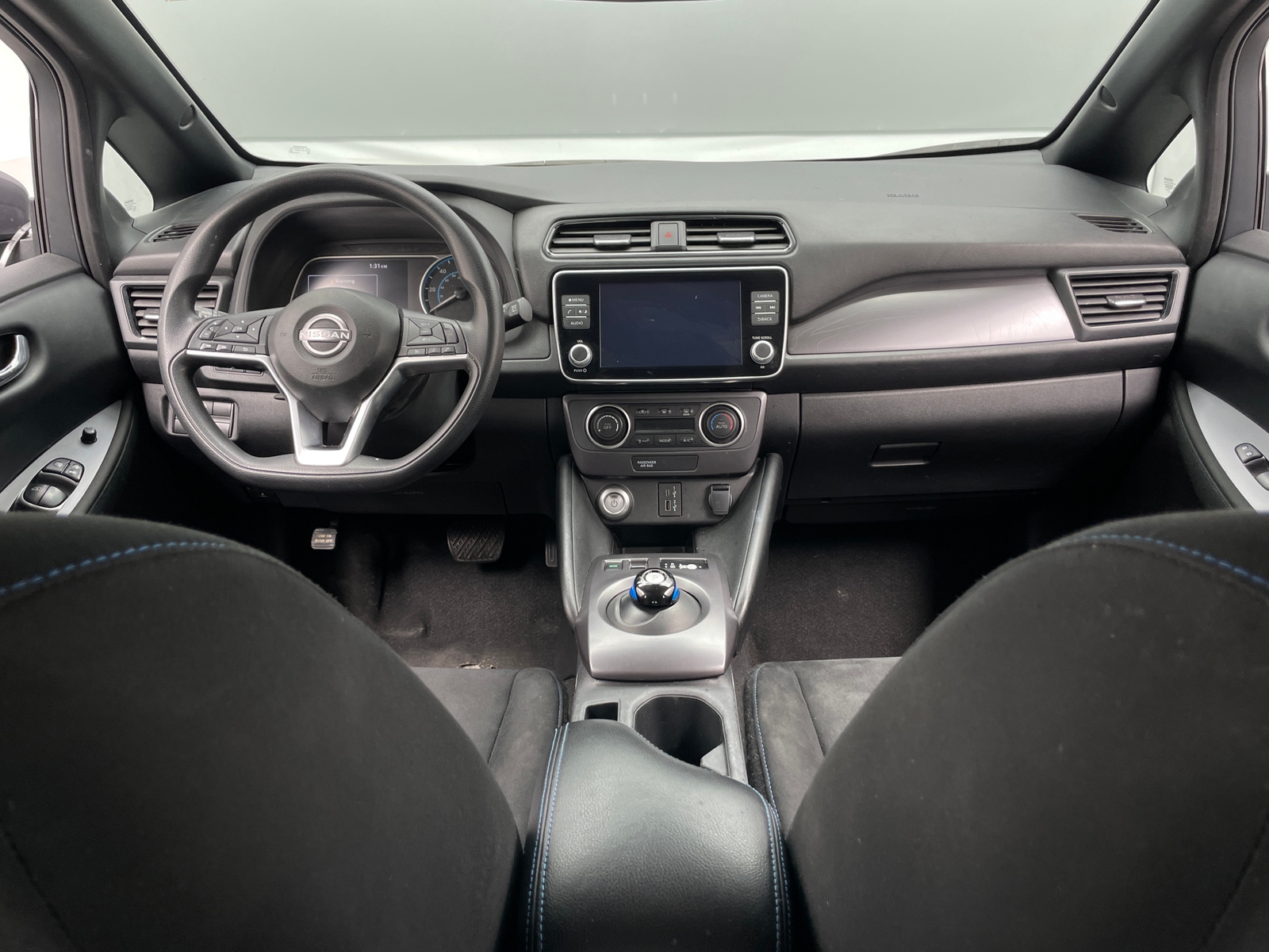 Thumbnail: 2025 Nissan Leaf - 3