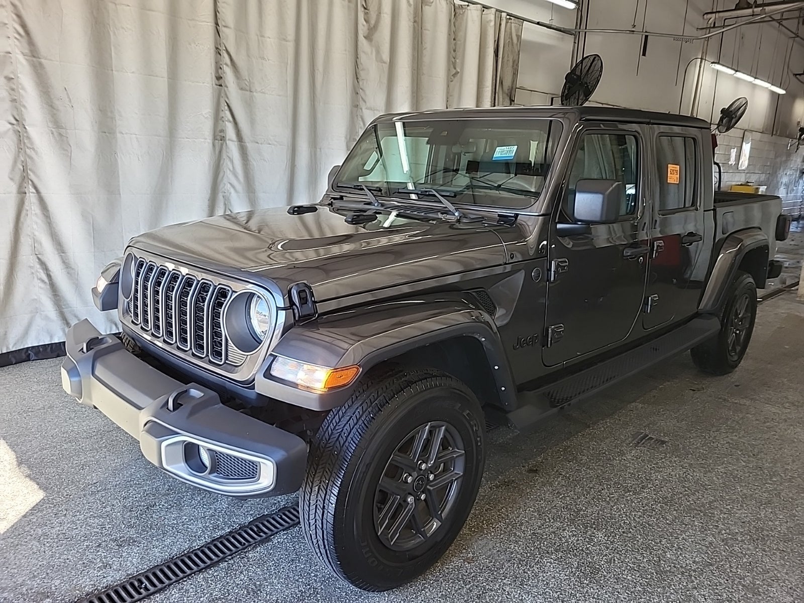 2025 Jeep Gladiator Sport S 4x4