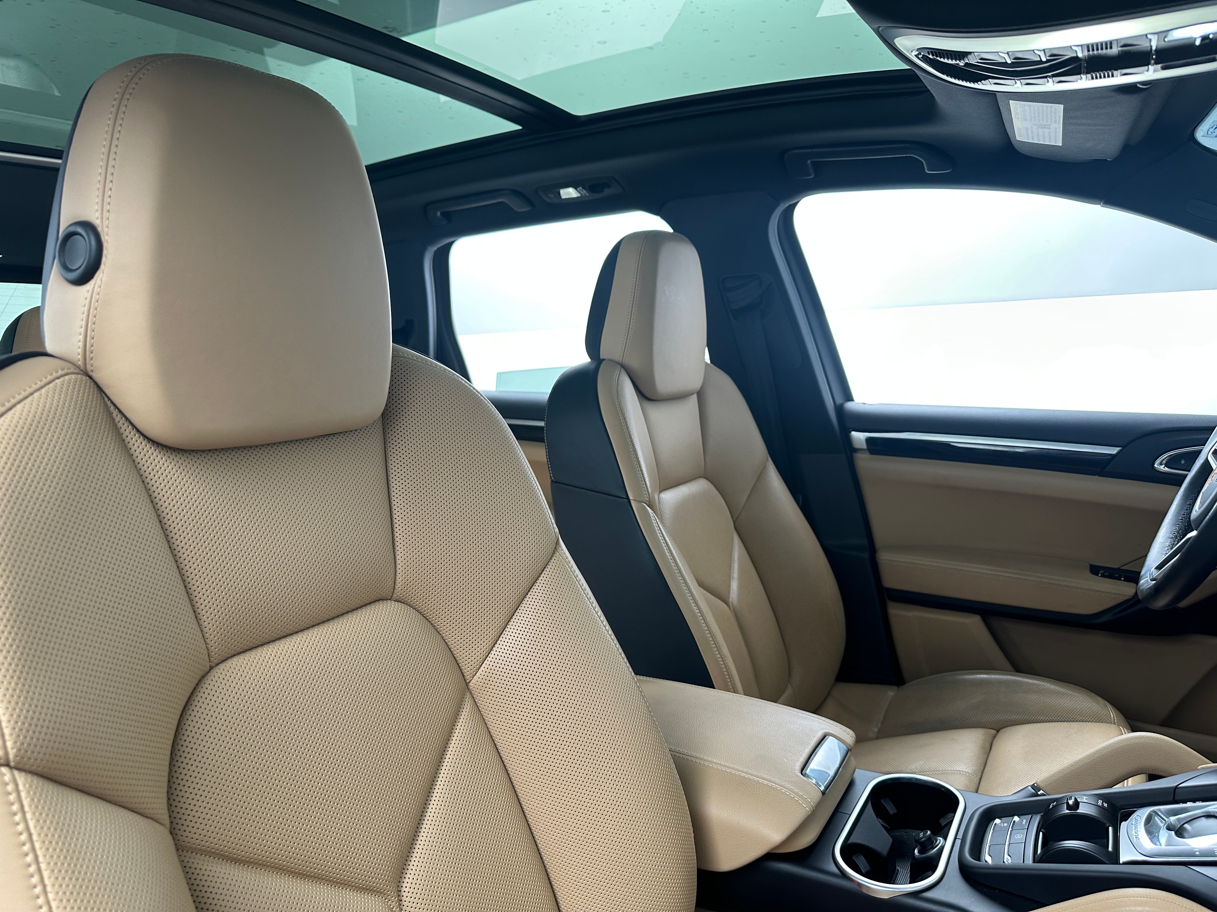 2018 Porsche Cayenne Base