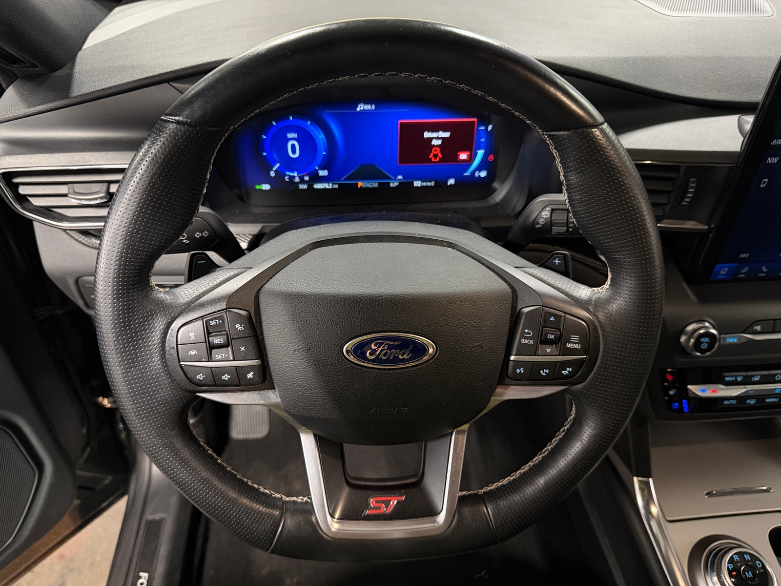 Thumbnail: 2020 Ford Explorer - 4