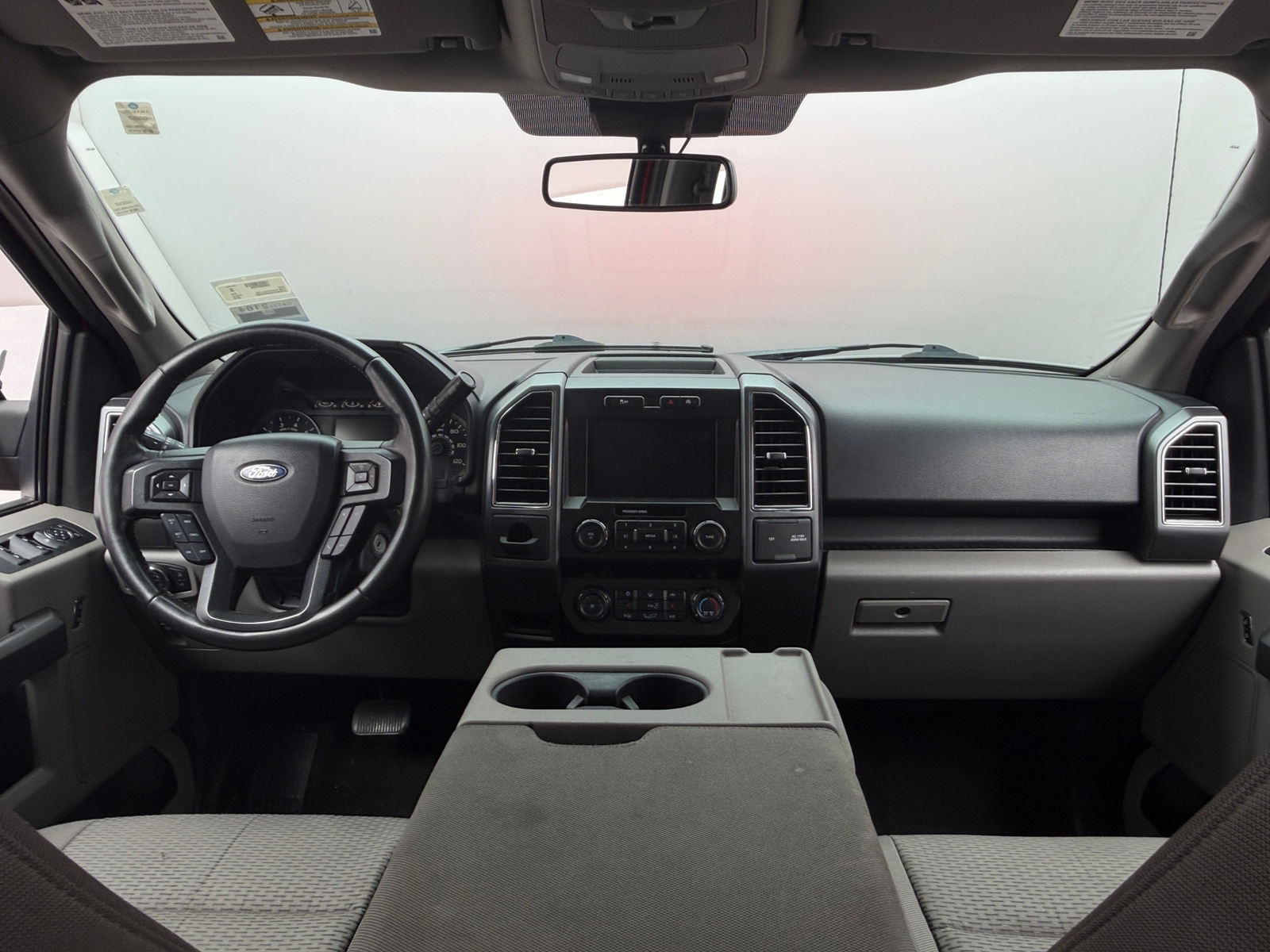 Thumbnail: 2019 Ford Econoline - 3